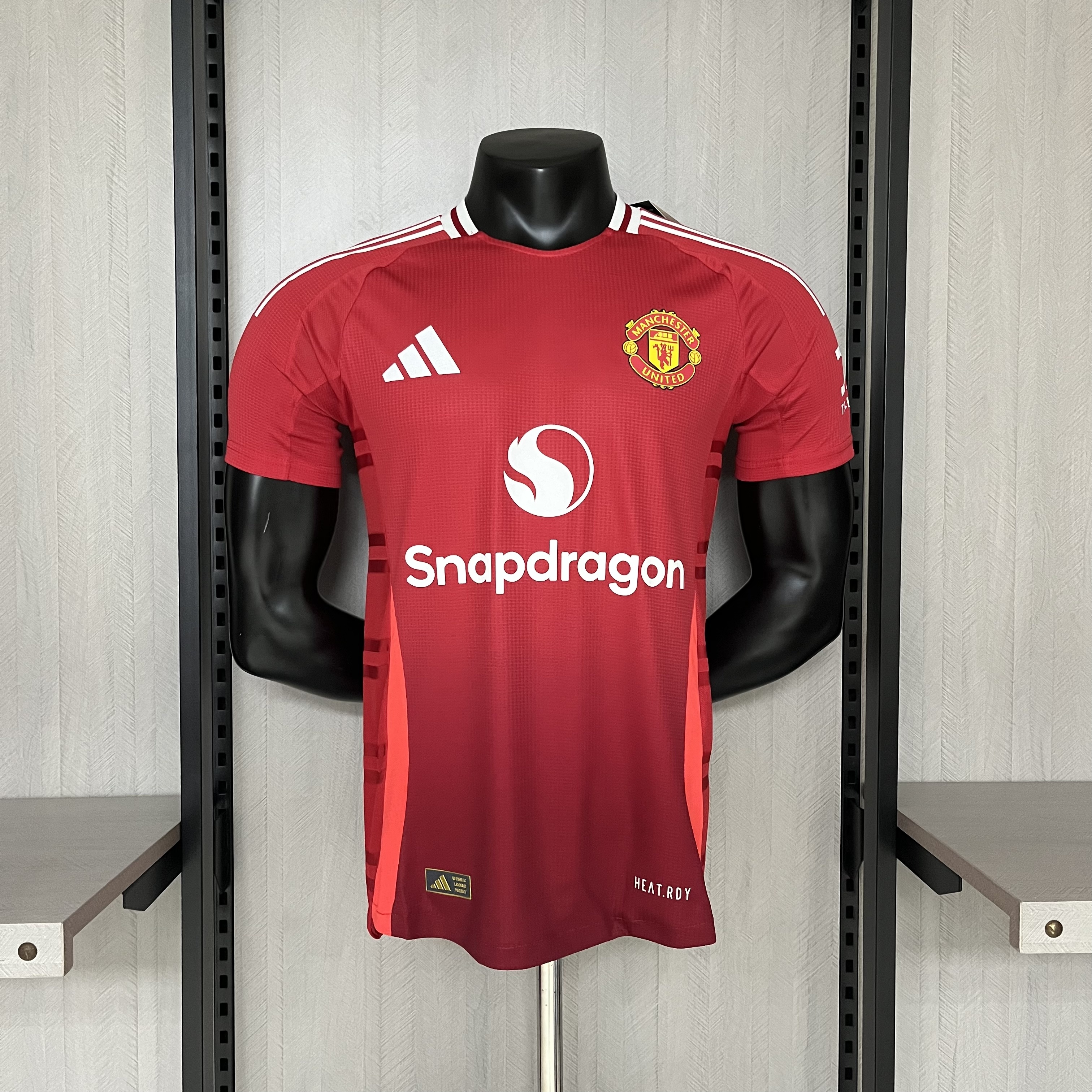 M-U 2024/25 player home Jersey