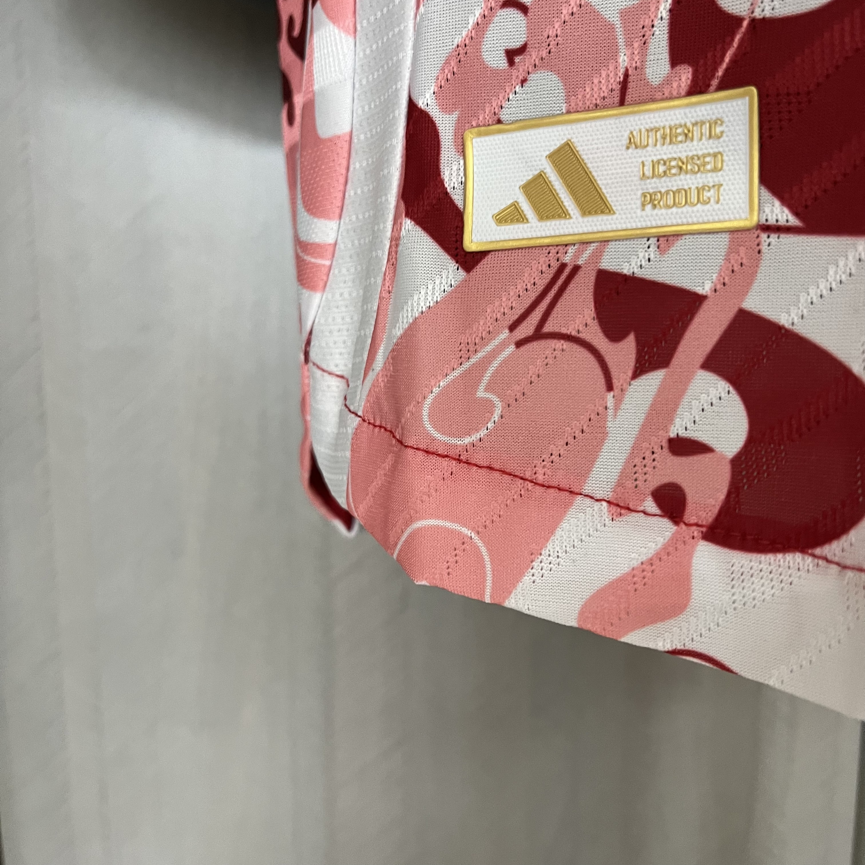 M-U 2024/25 player Special Edition Red