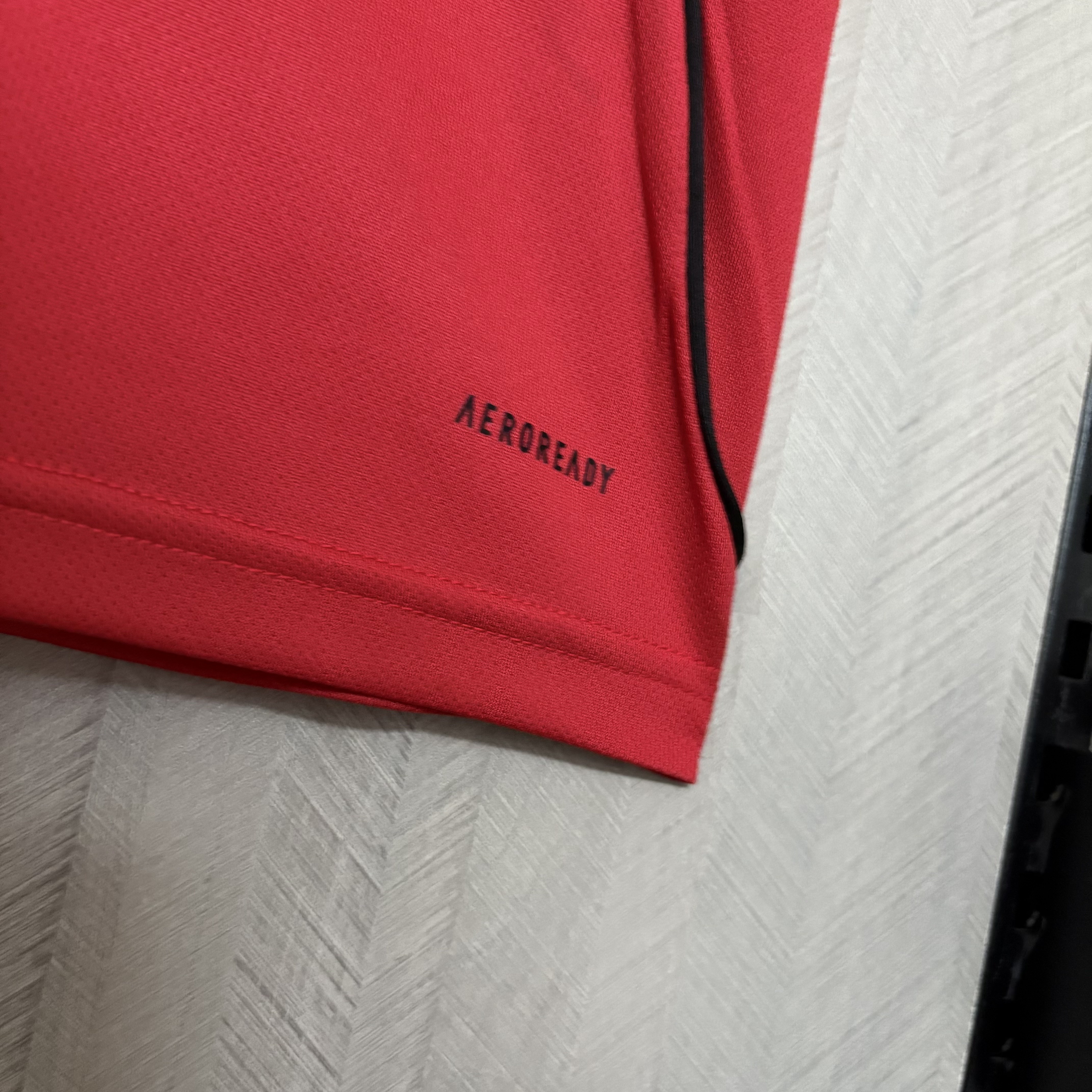 M-U 2025/26 home Jersey