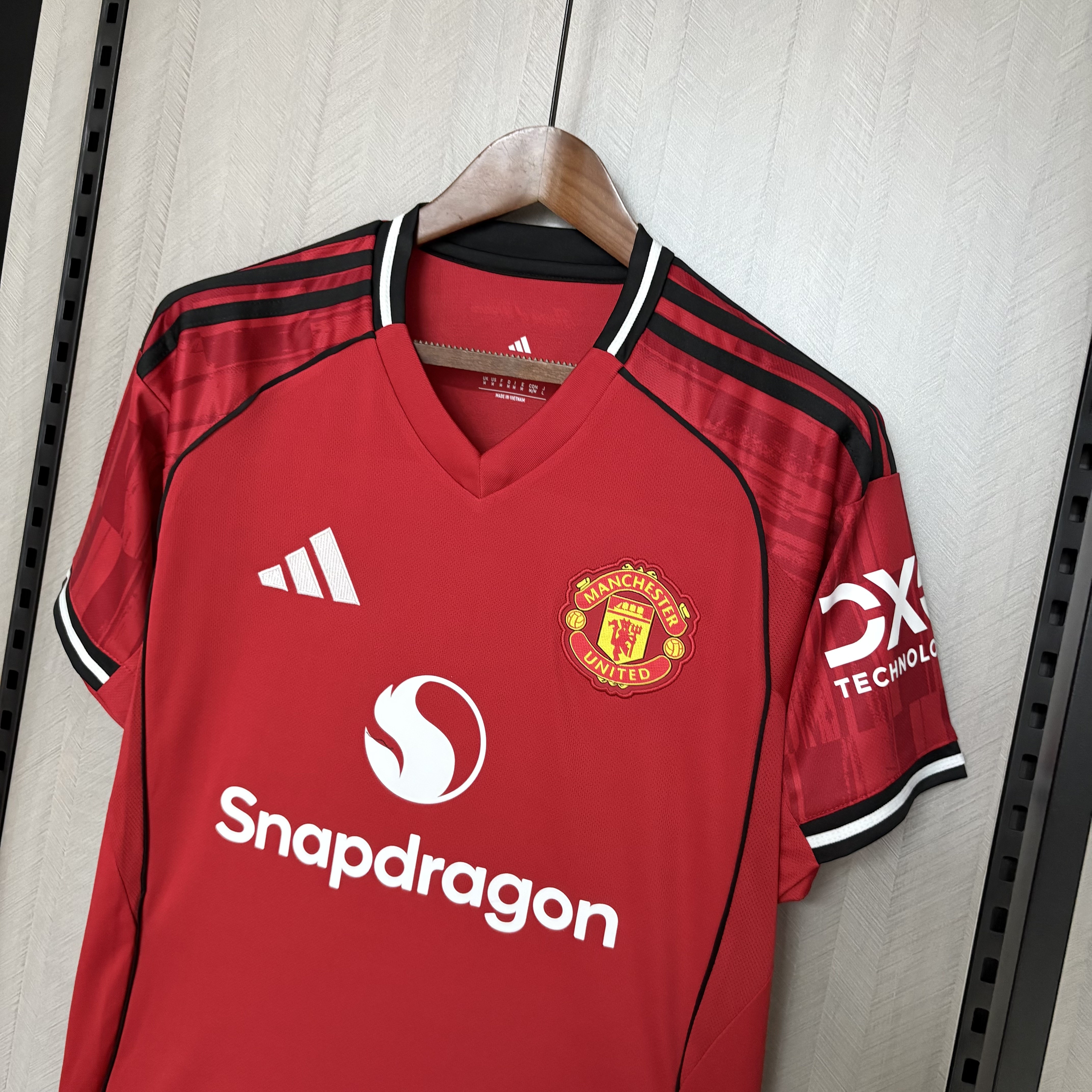 M-U 2025/26 home Jersey