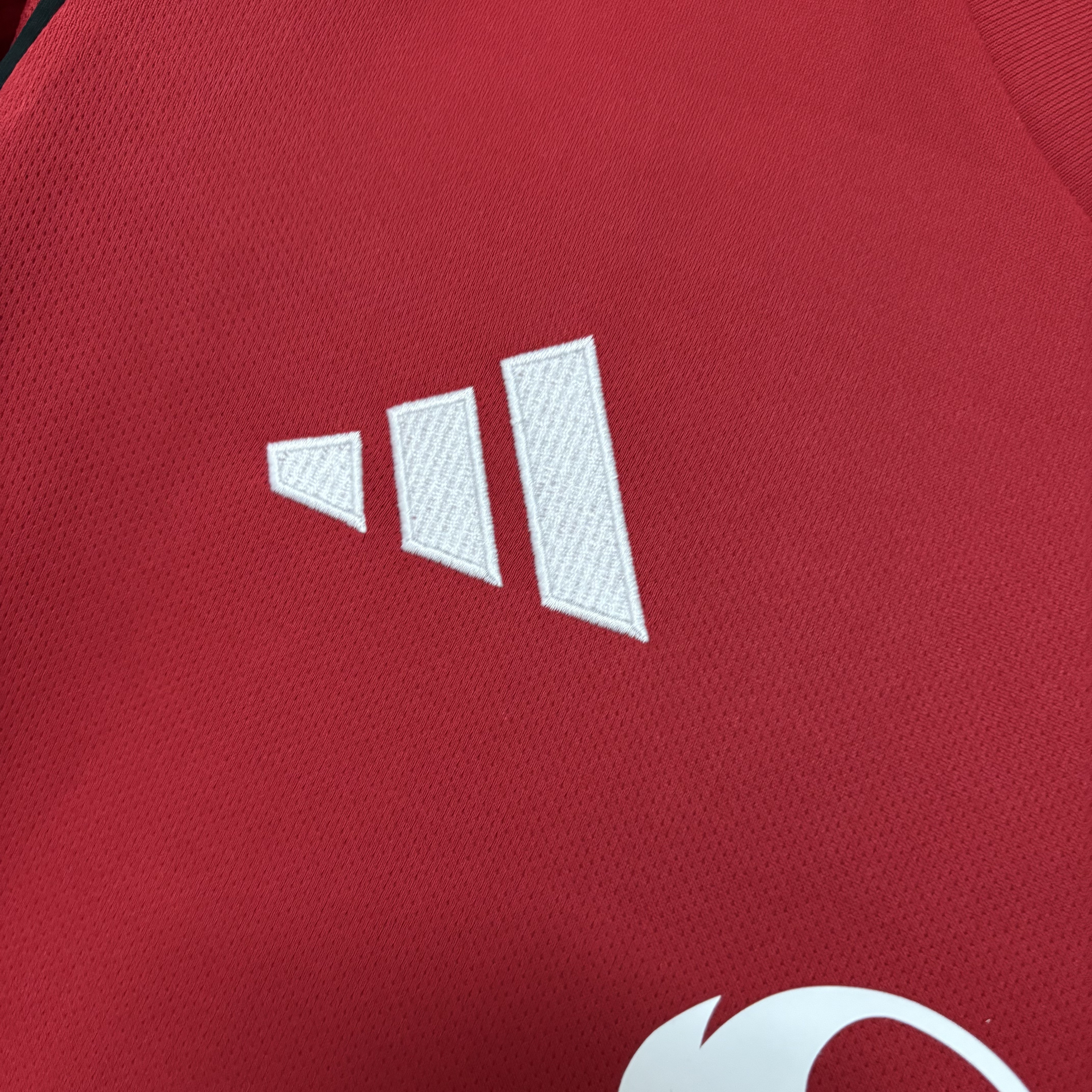 M-U 2025/26 home Jersey