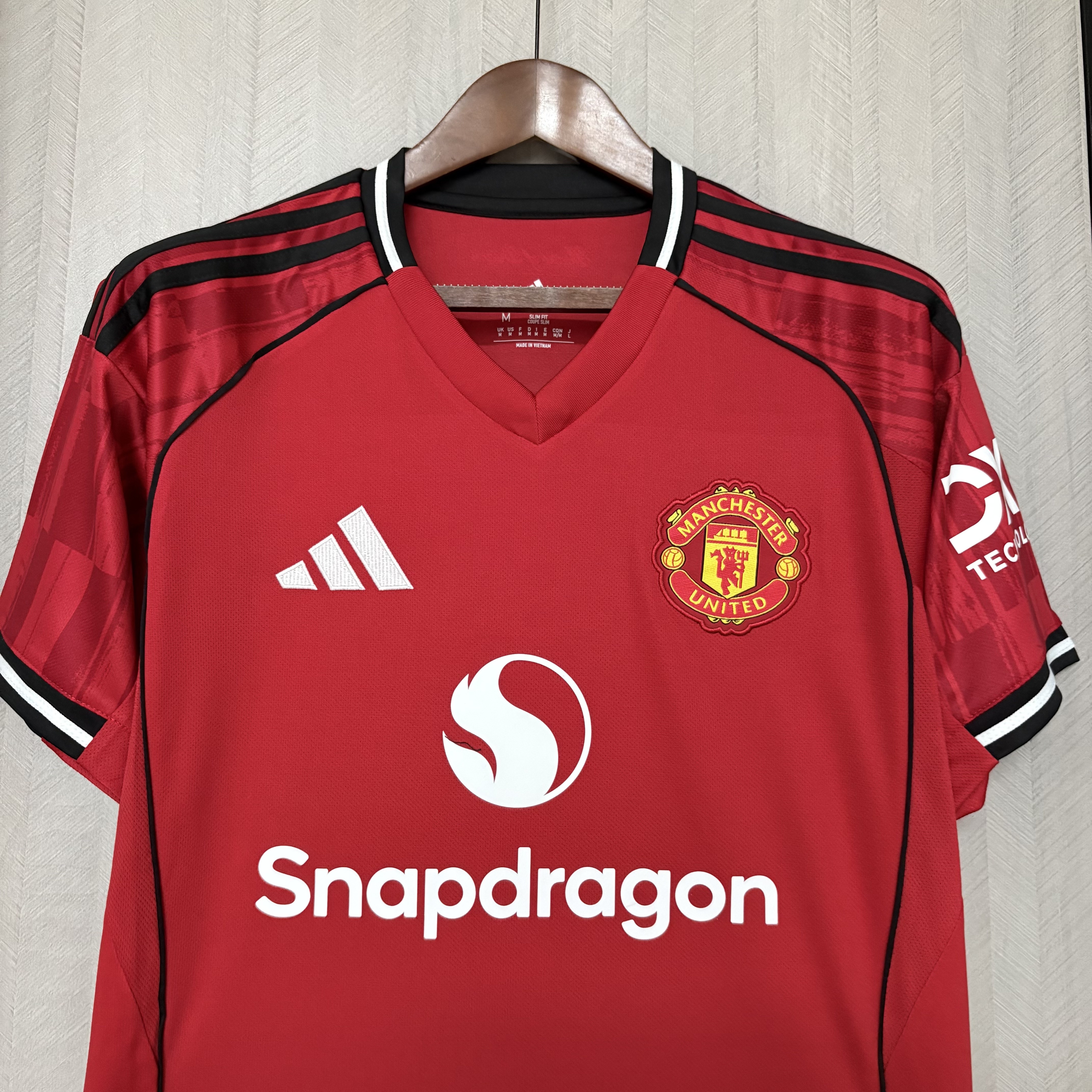 M-U 2025/26 home Jersey
