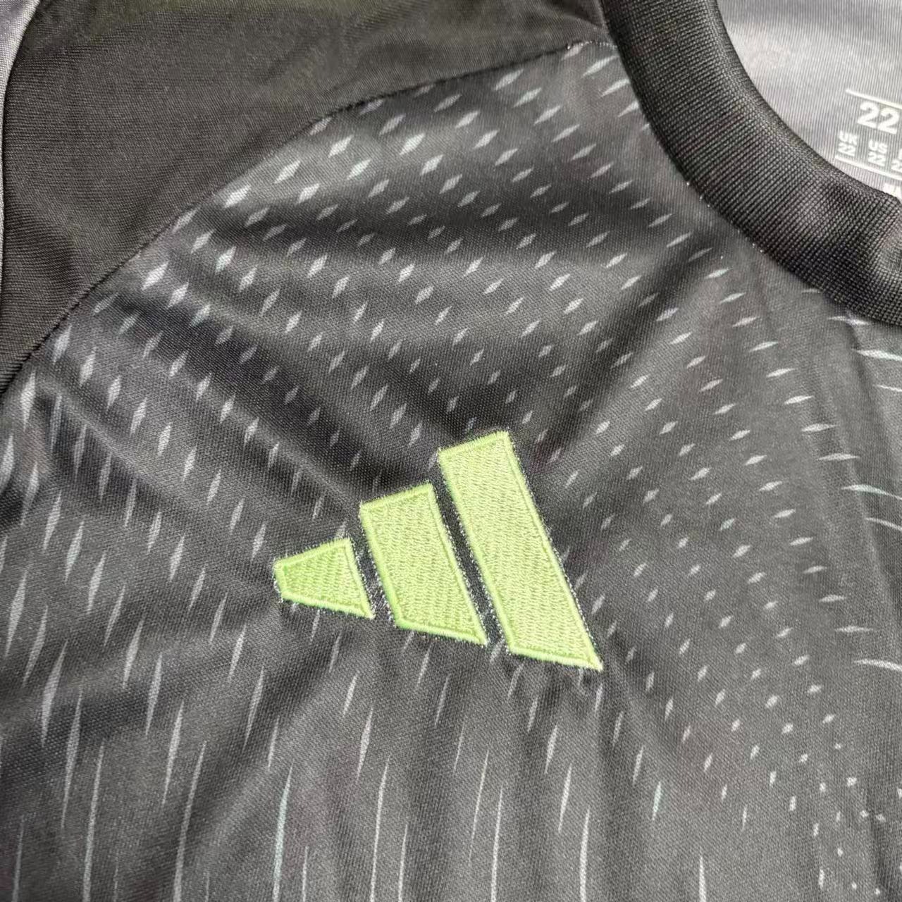 M-U 2025/26 kids Grey