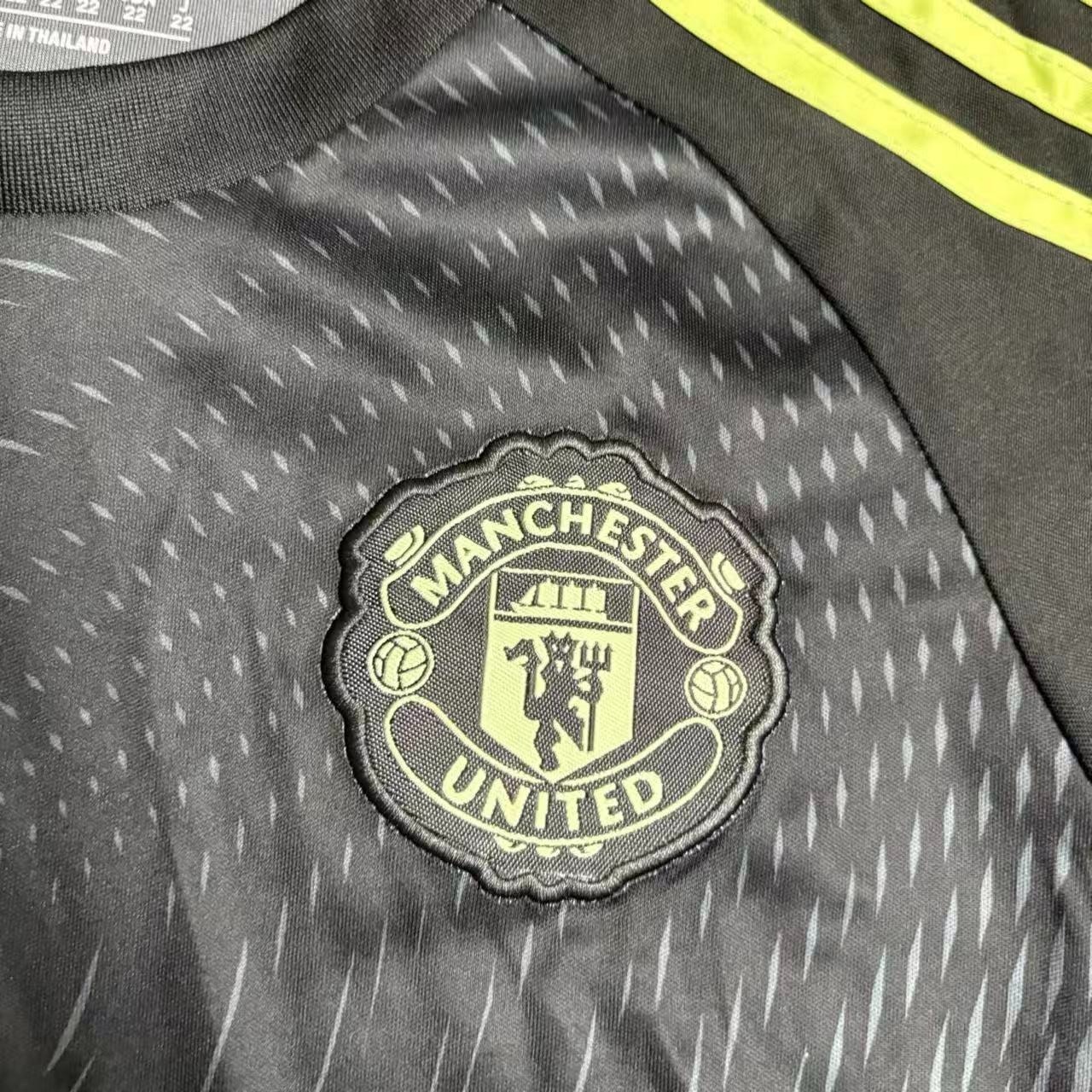 M-U 2025/26 kids Grey