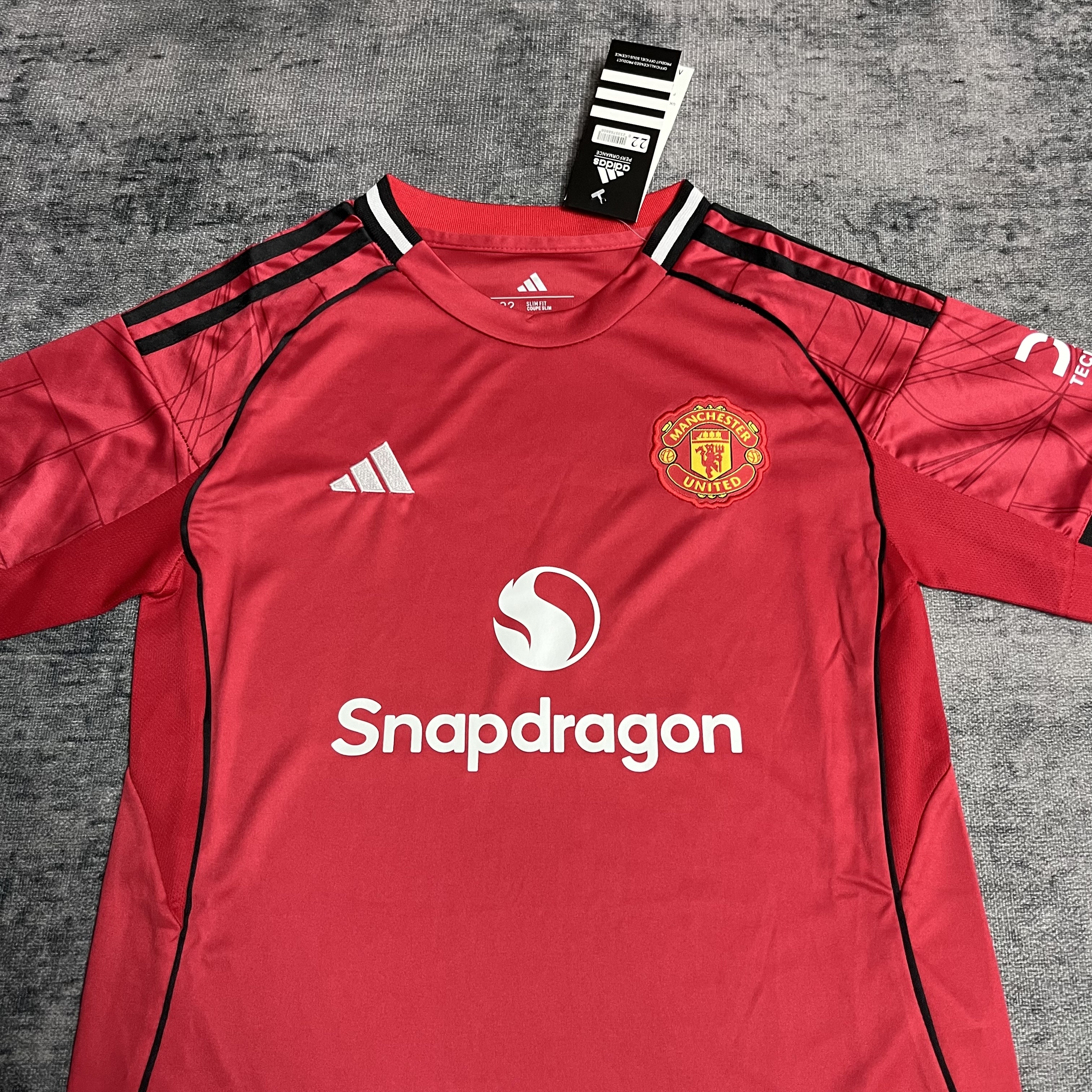 M-U 2025/26 kids home jersey
