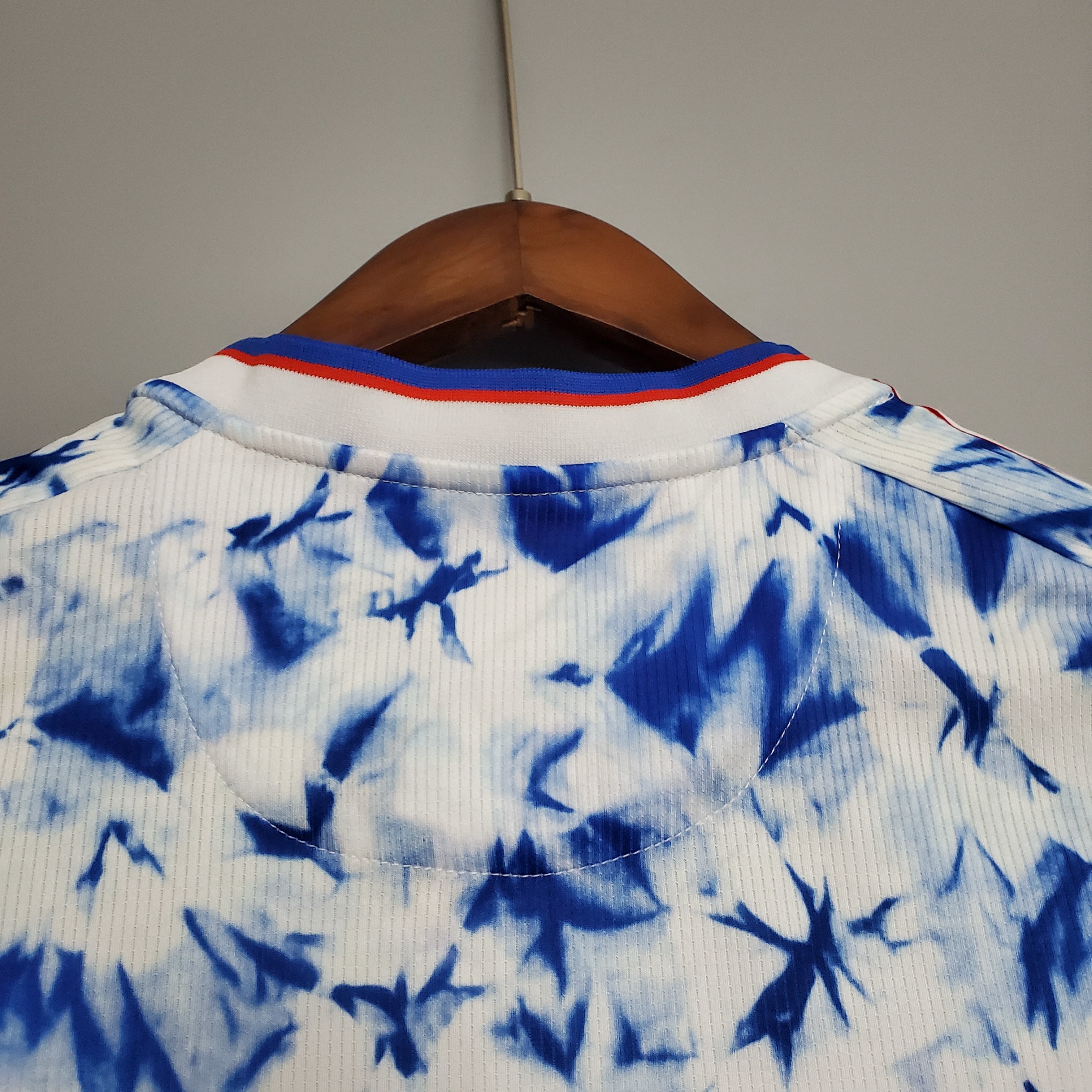 M-U 20/21 Adidas X Human Race Camouflage Blue