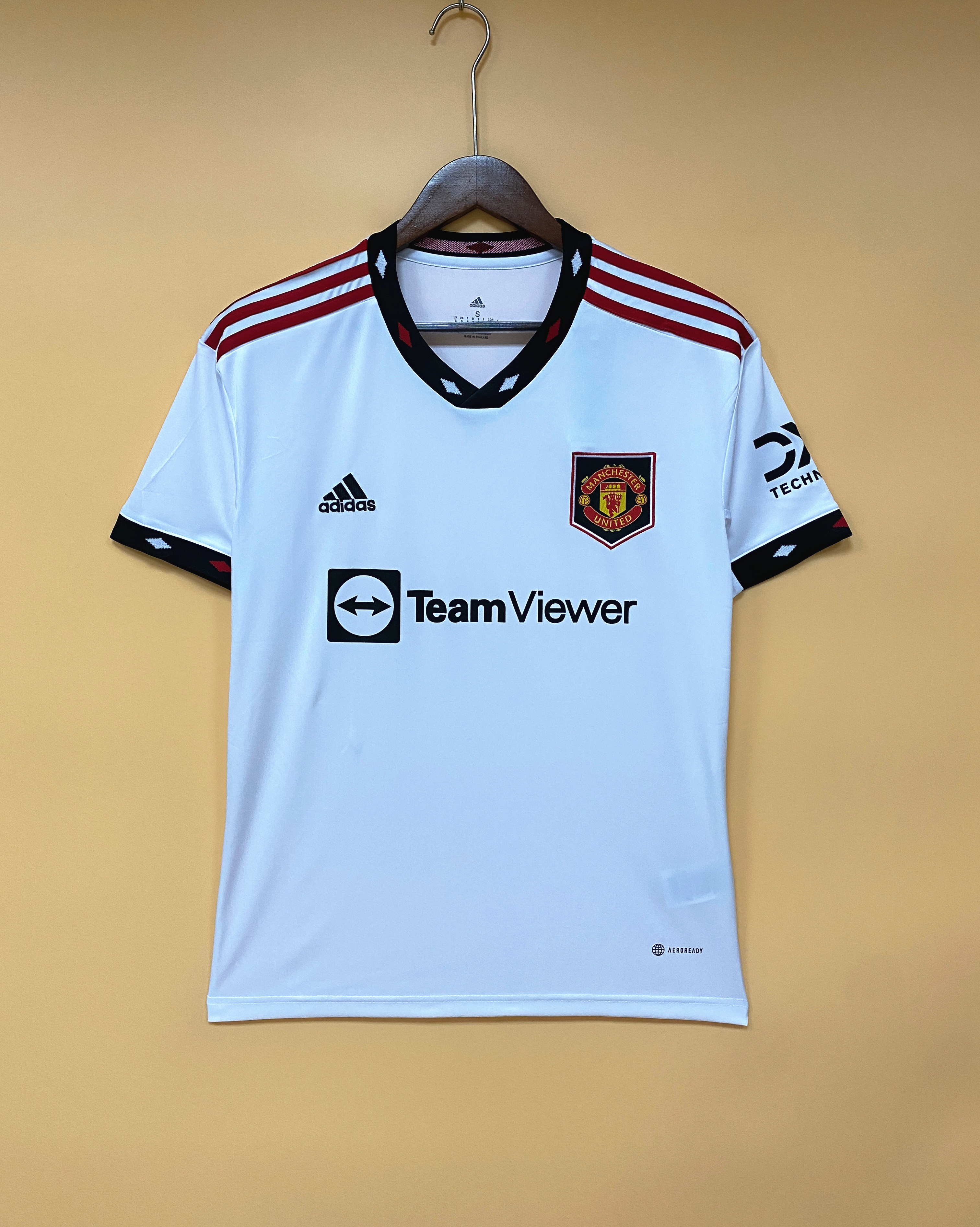 M-U 22/23 away