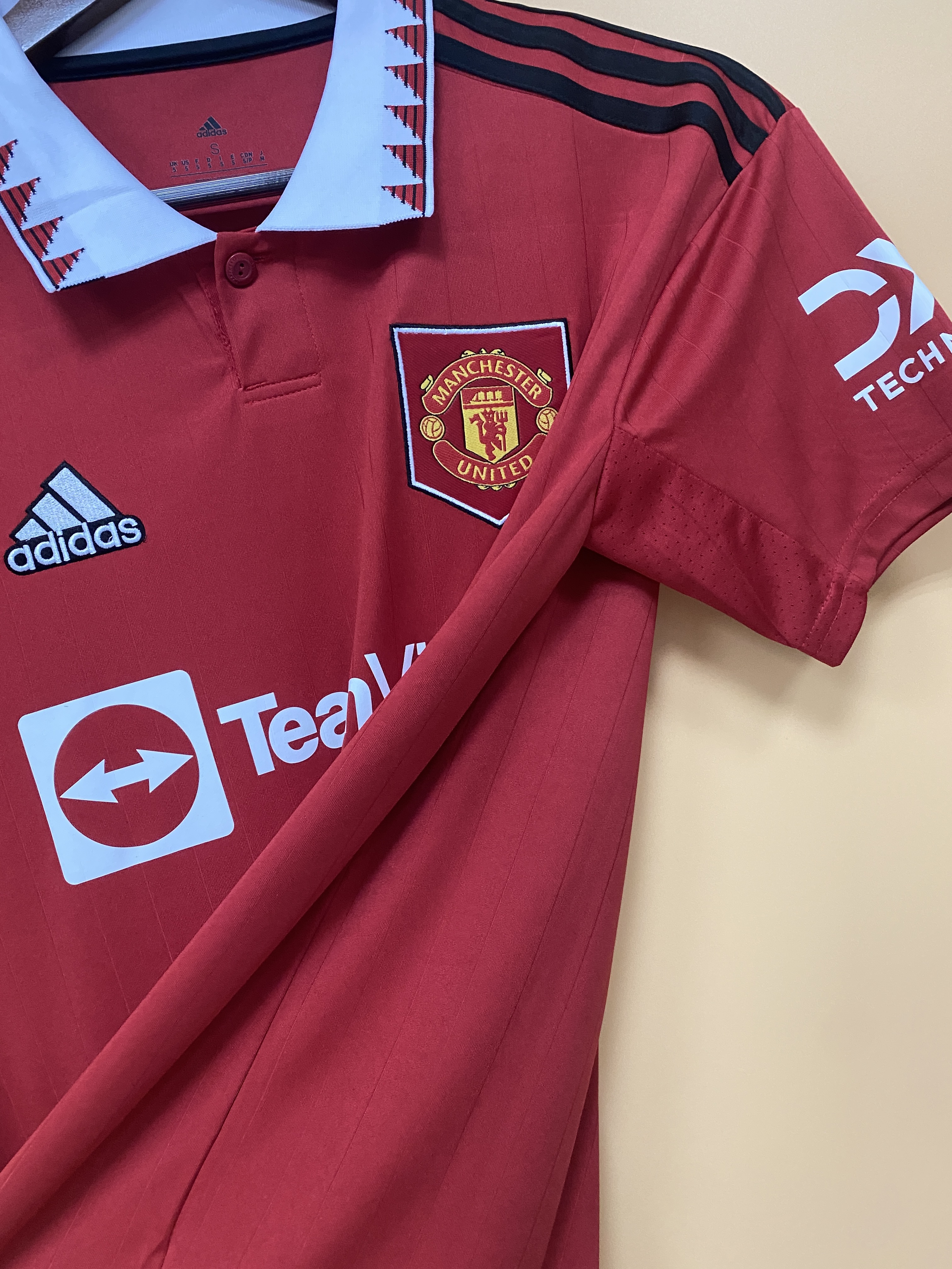 M-U 22/23 home