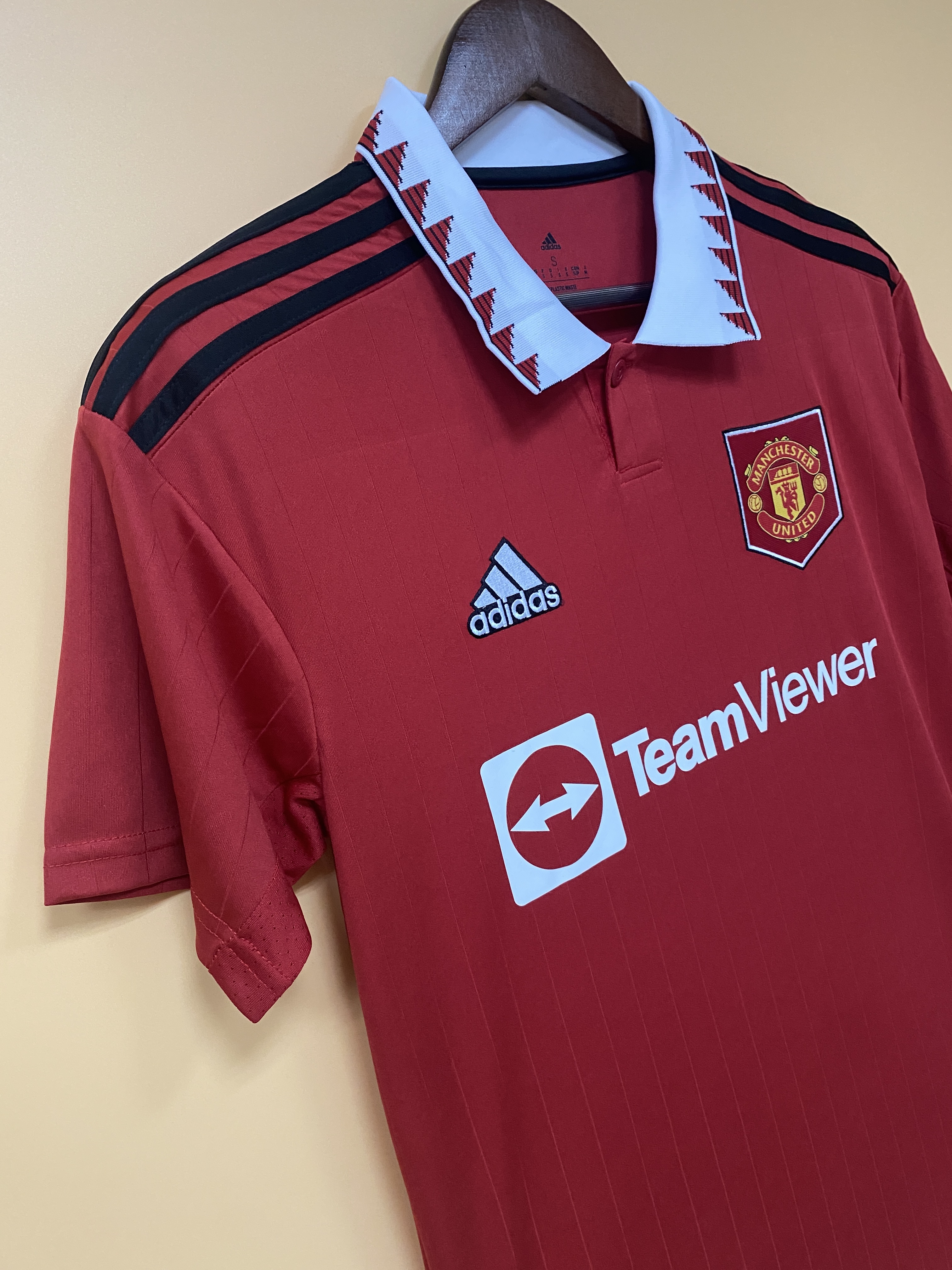 M-U 22/23 home
