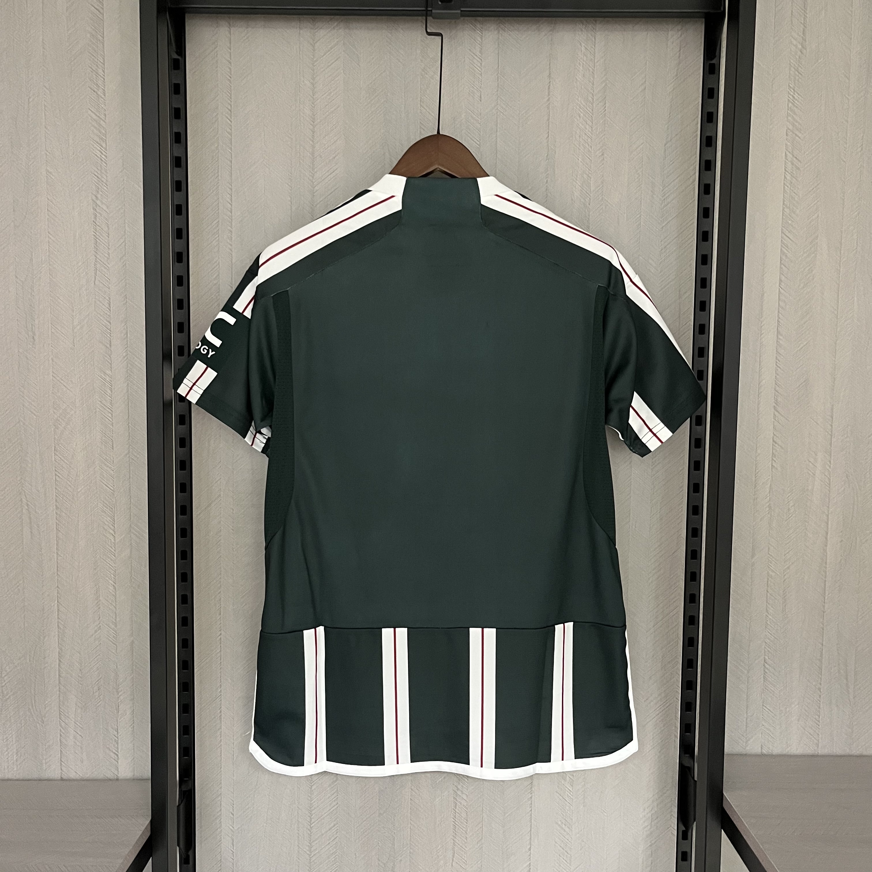 M-U 23/24 away