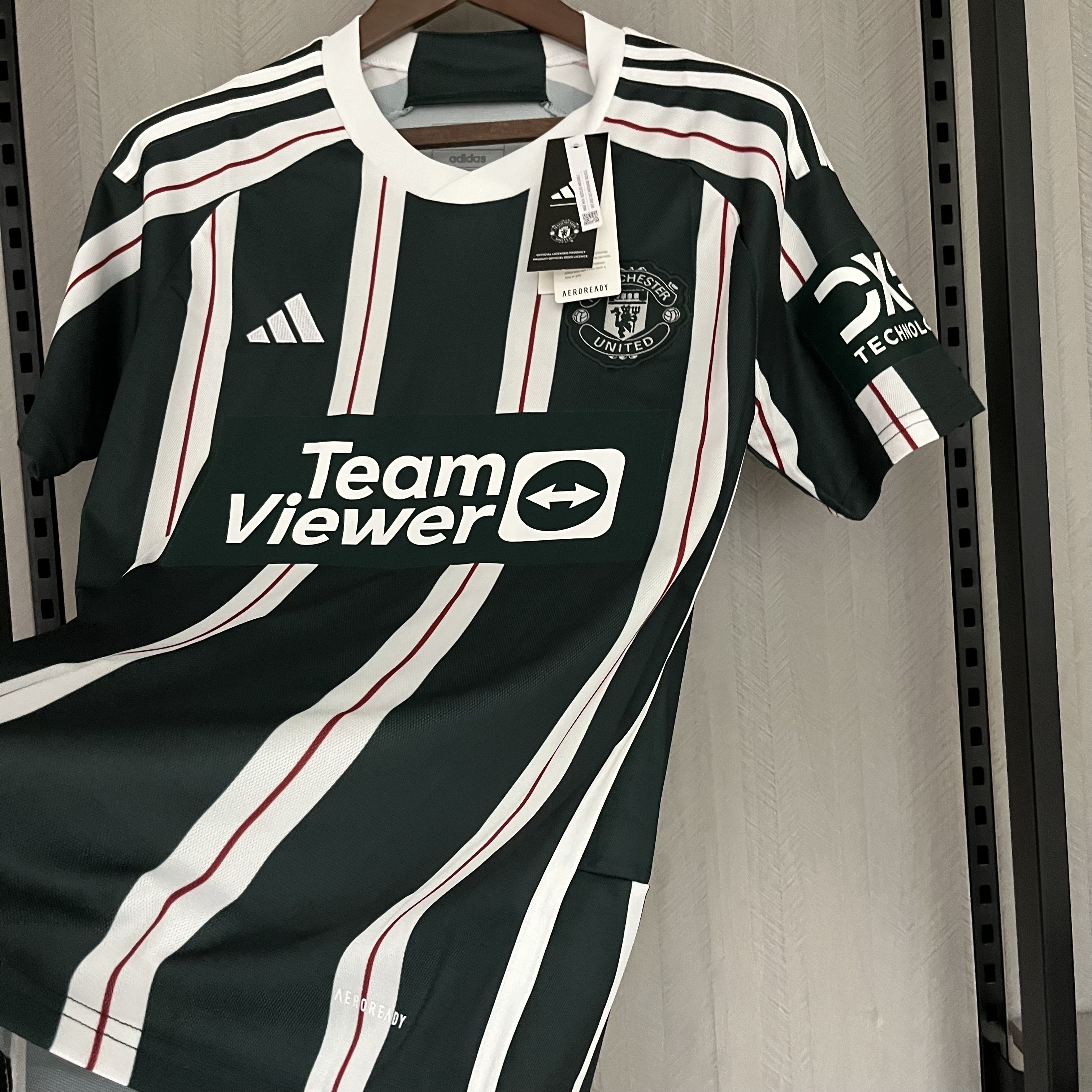 M-U 23/24 away
