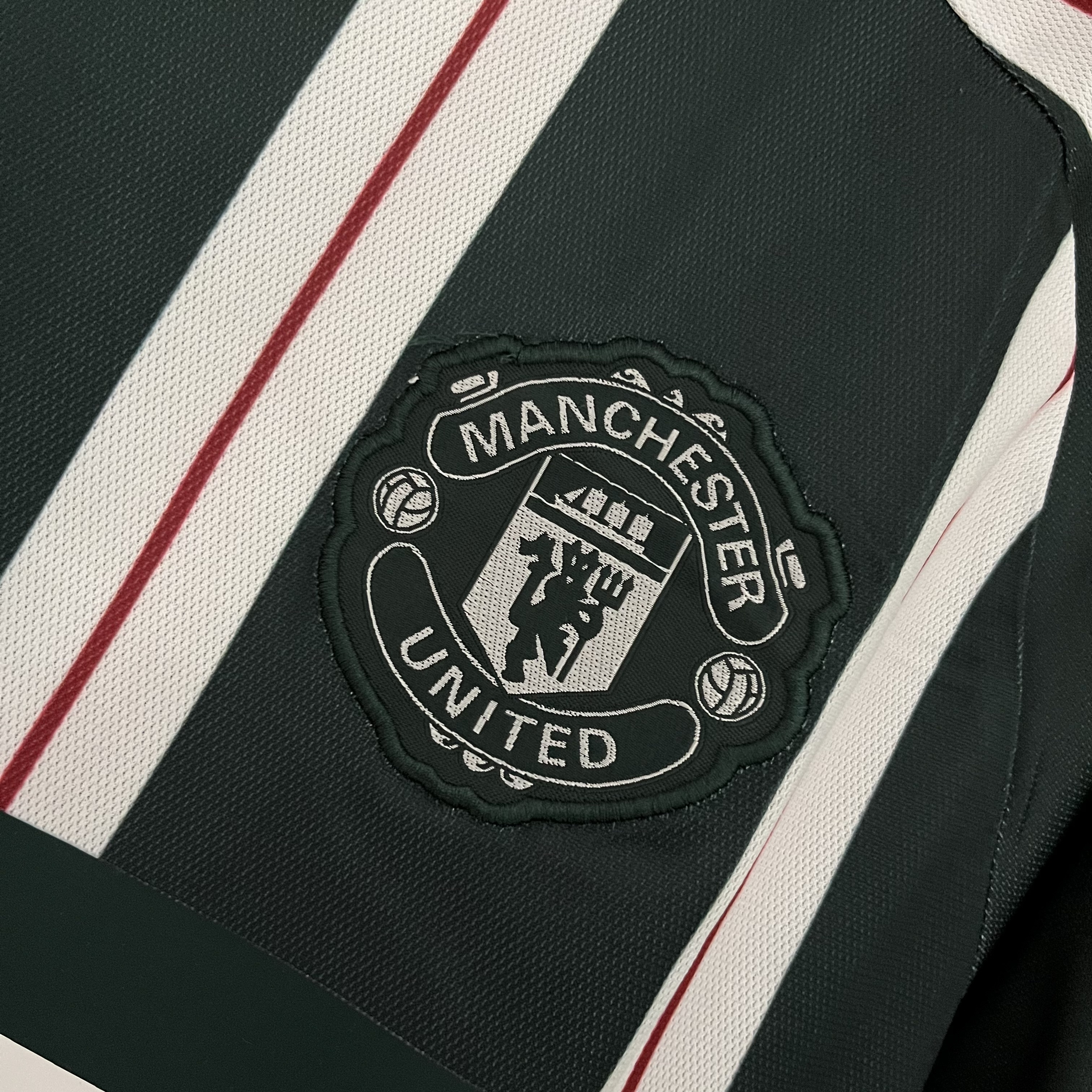 M-U 23/24 away