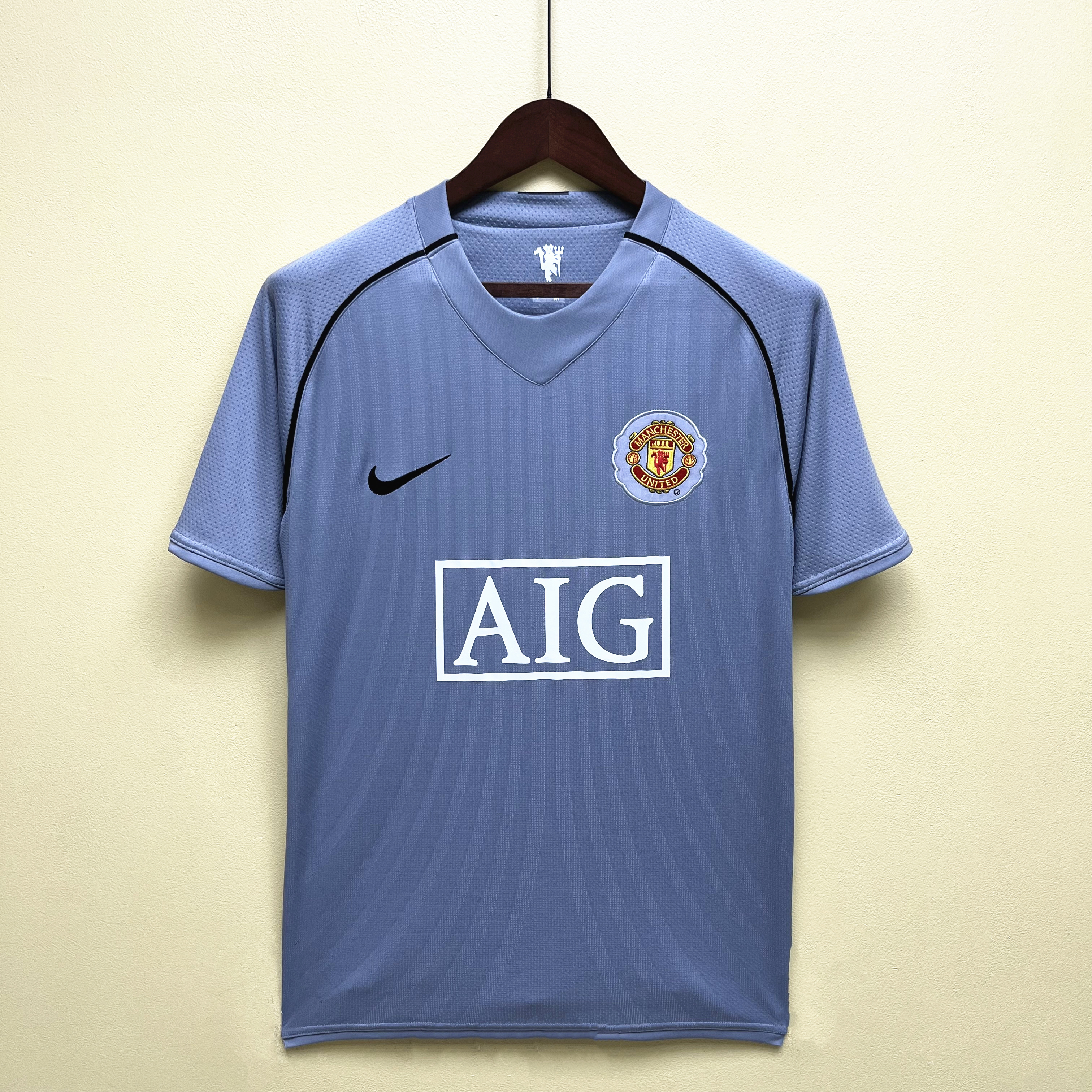 M-U Retro Goalie Gray