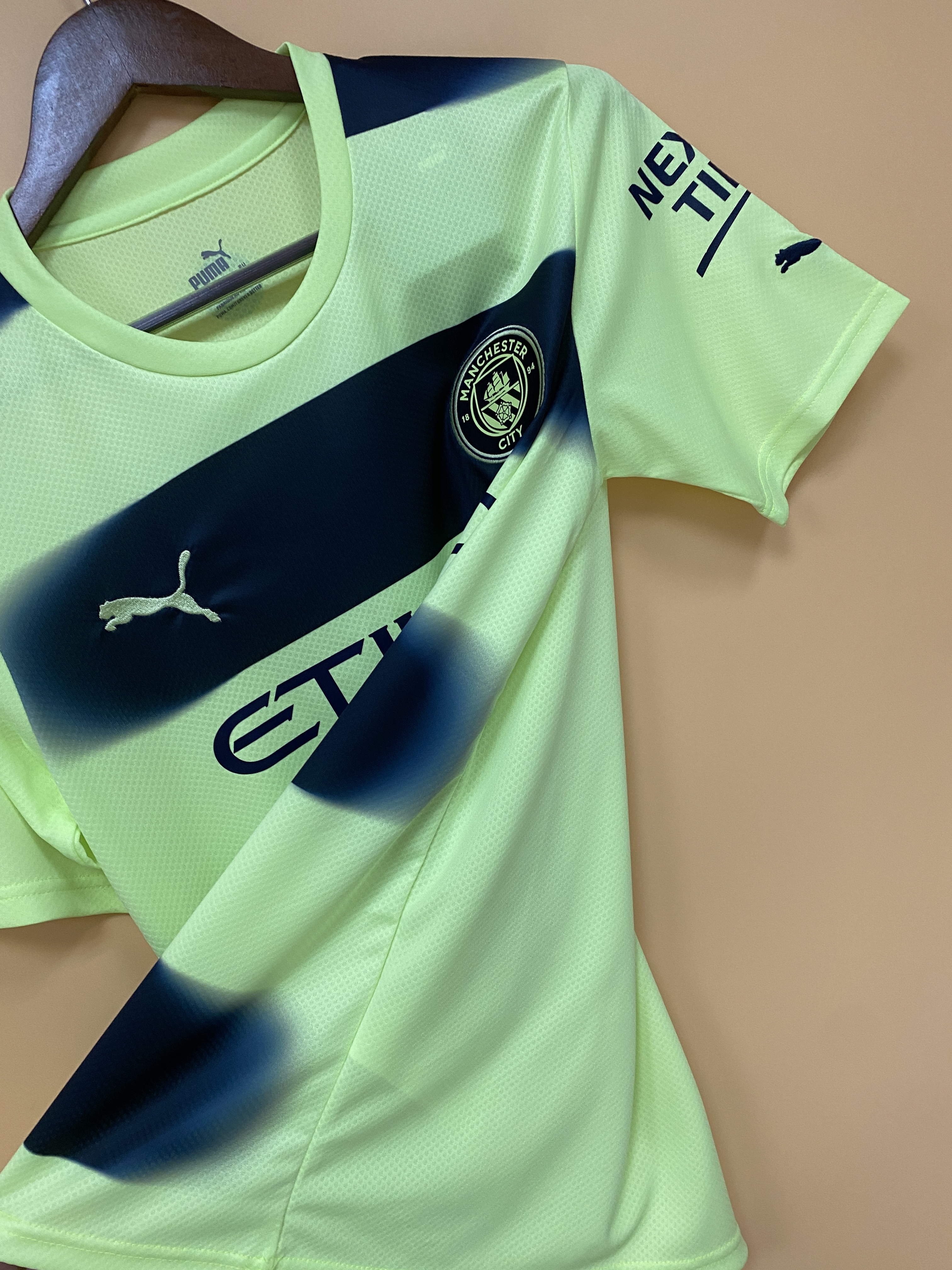 Manchester City 22/23 Fan Short Sleeve 2nd Away Jersey