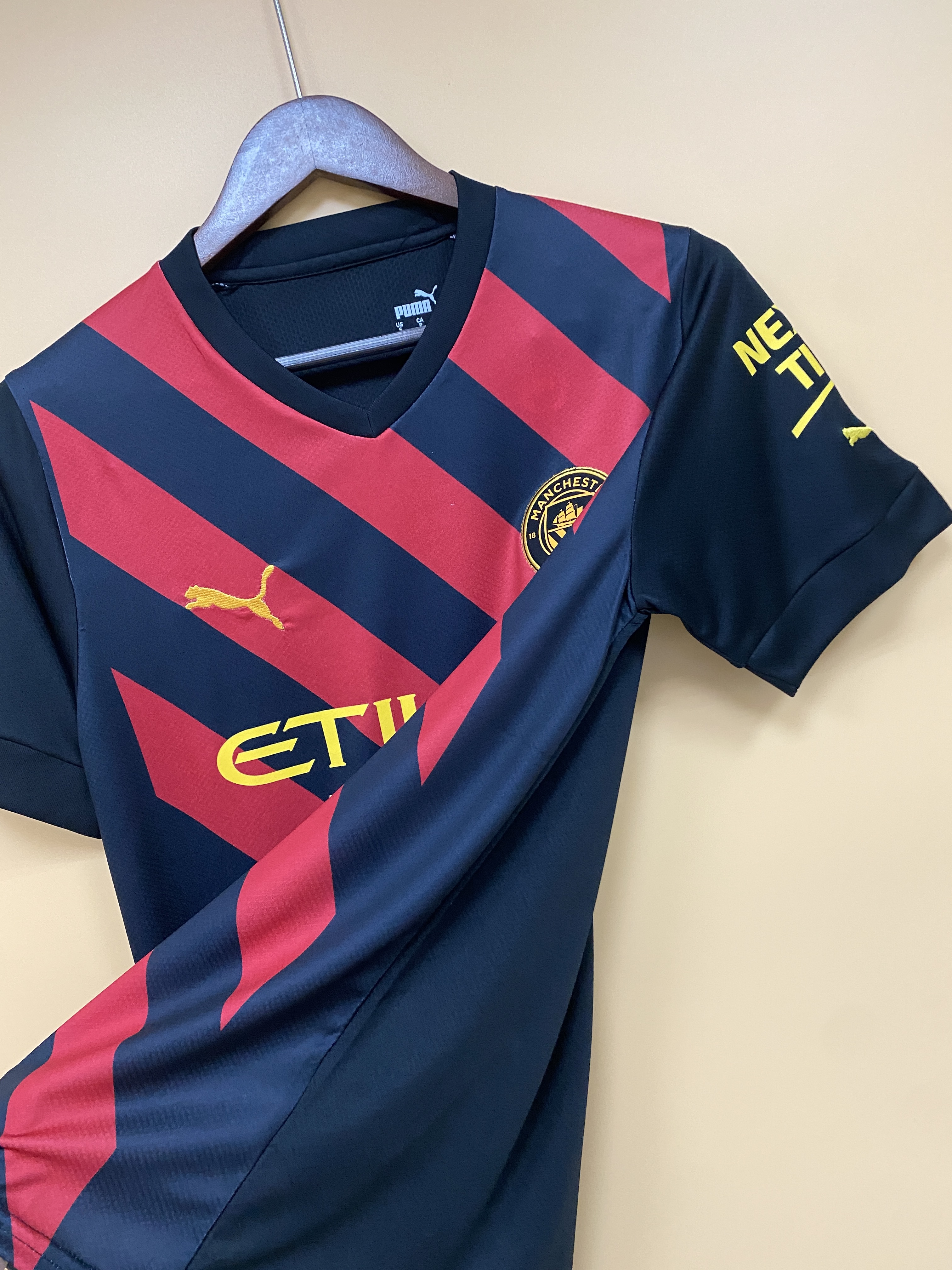 Manchester City 22/23 Fan Short Sleeve Away Jersey