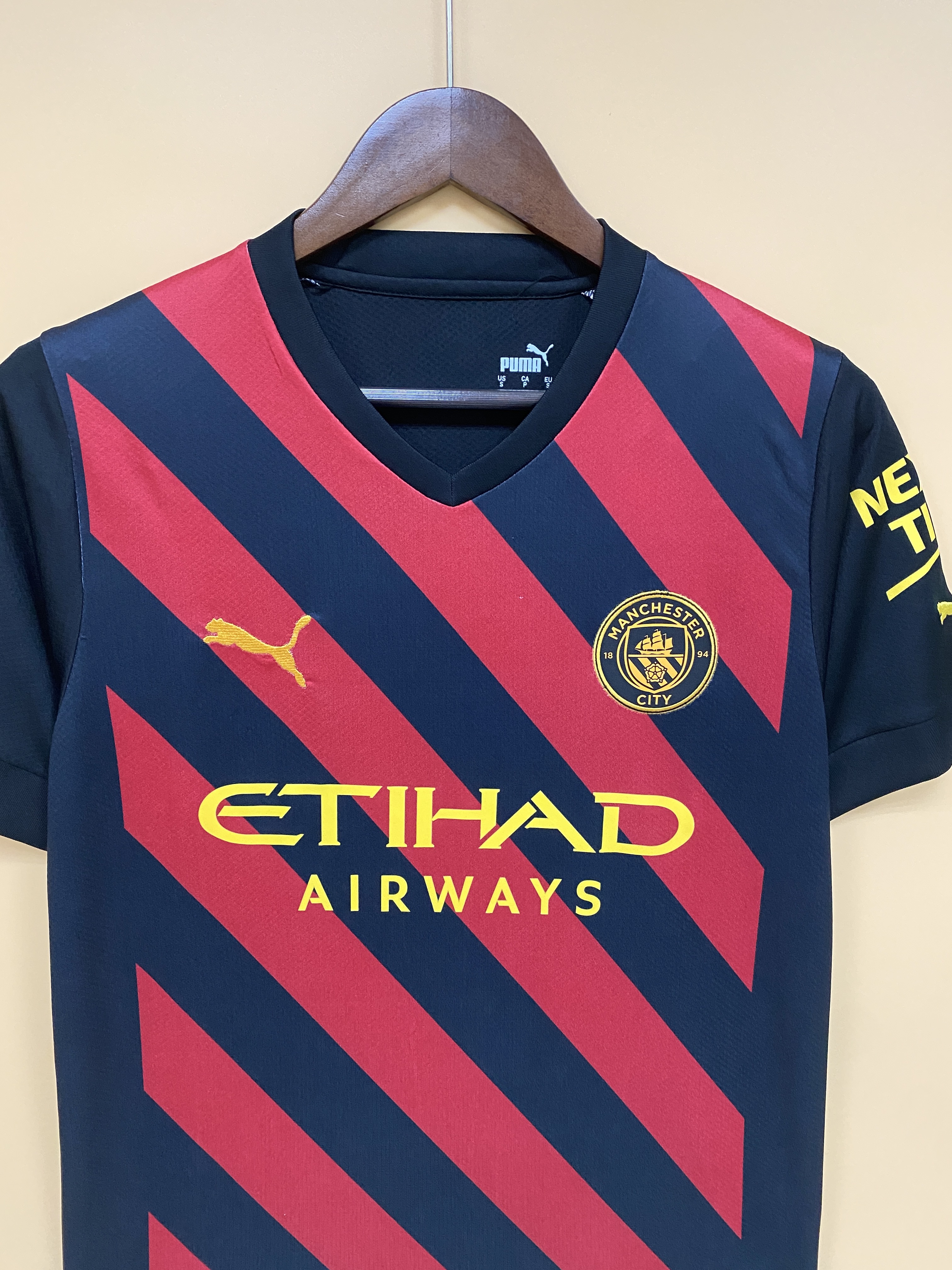 Manchester City 22/23 Fan Short Sleeve Away Jersey