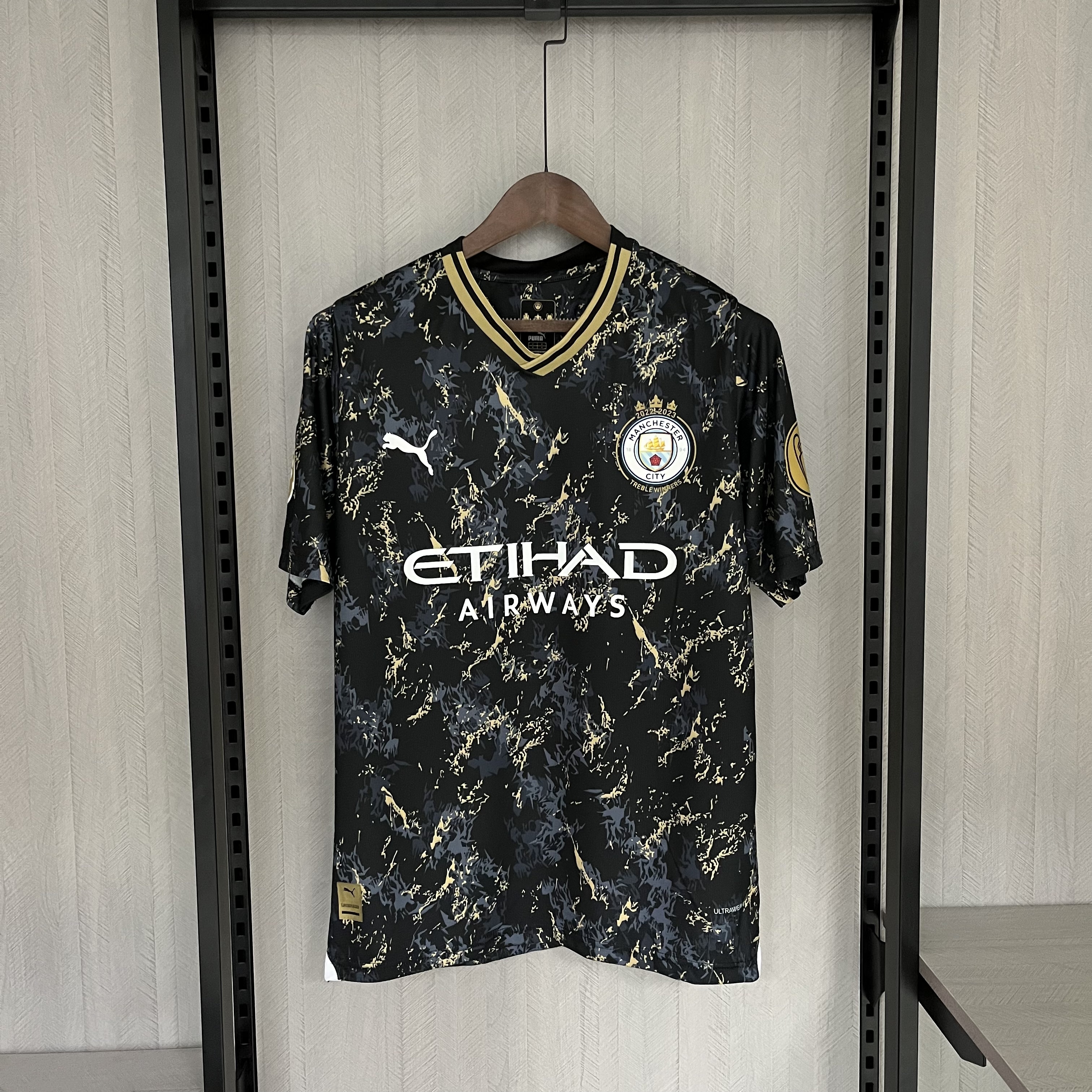 Manchester City 23/24 Fan Short Sleeve Black Gold Special Edition Jersey