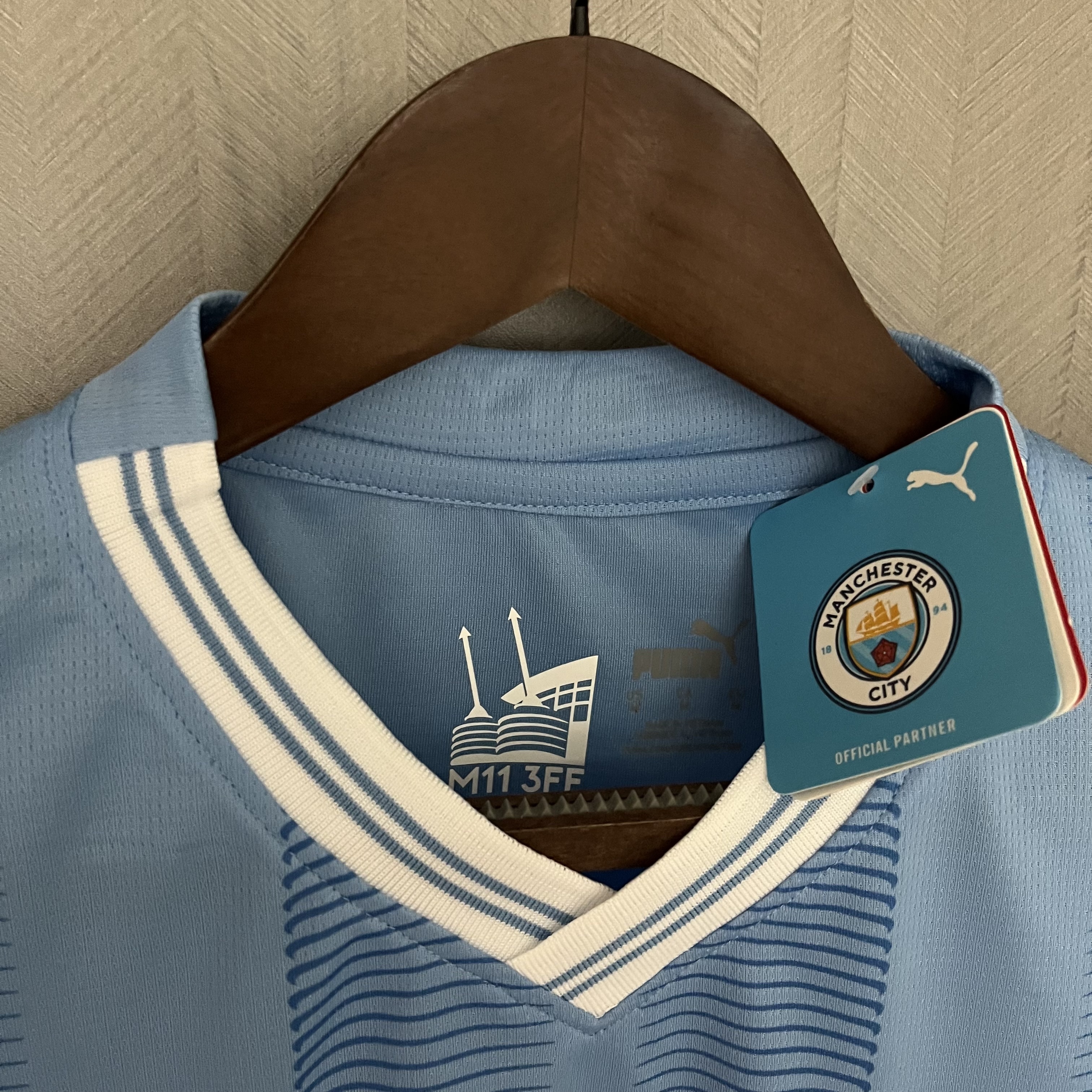Manchester City 23/24 Fan Short Sleeve Home Jersey
