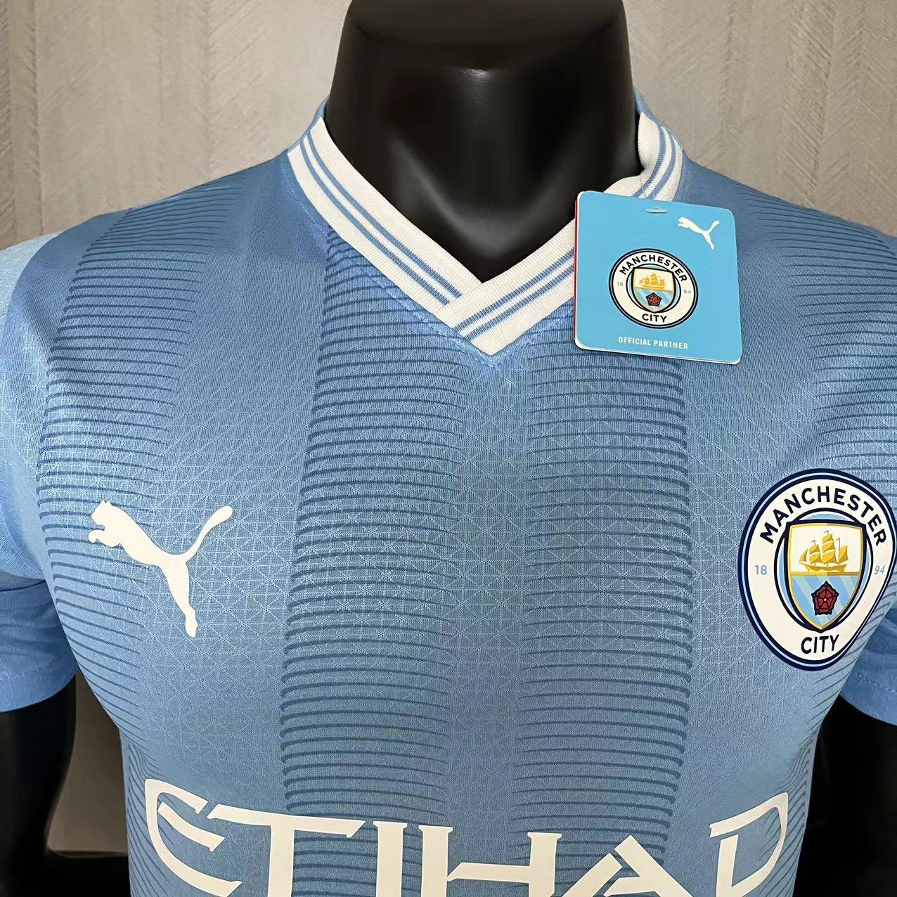 Manchester City 23/24 Player Short Sleeve Home Jersey