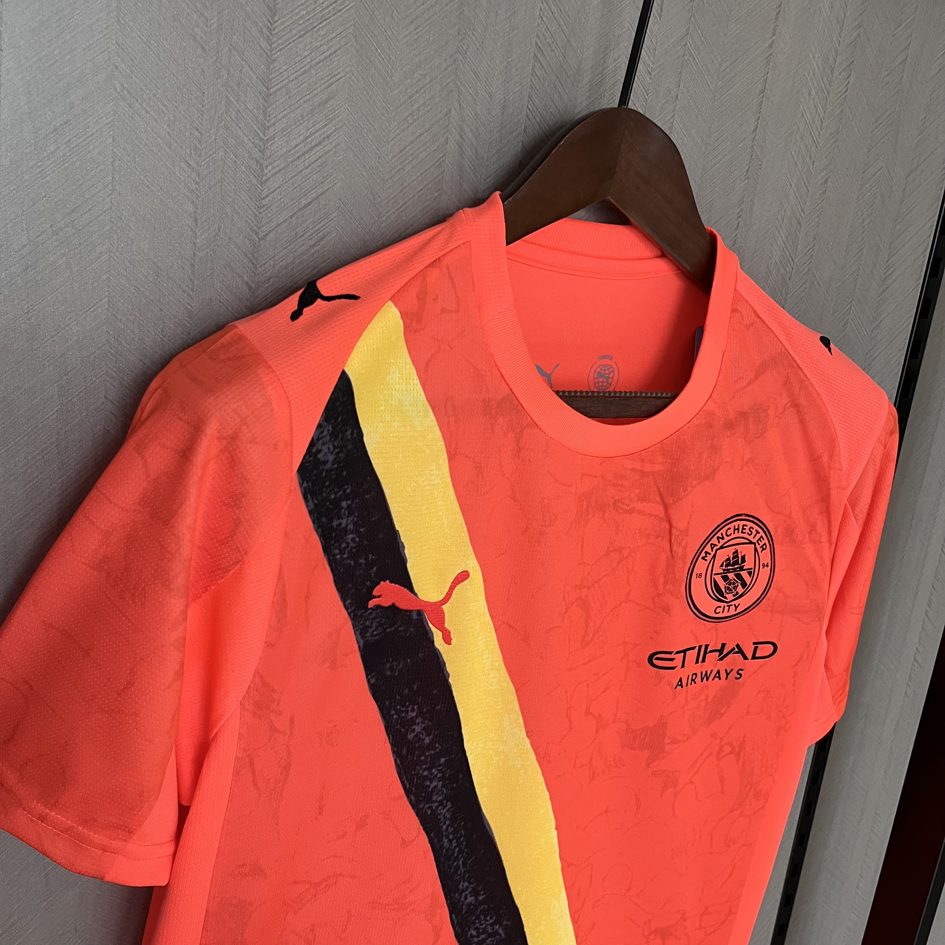 Manchester City 24/25 Fan Short Sleeve 3rd Kit Jersey