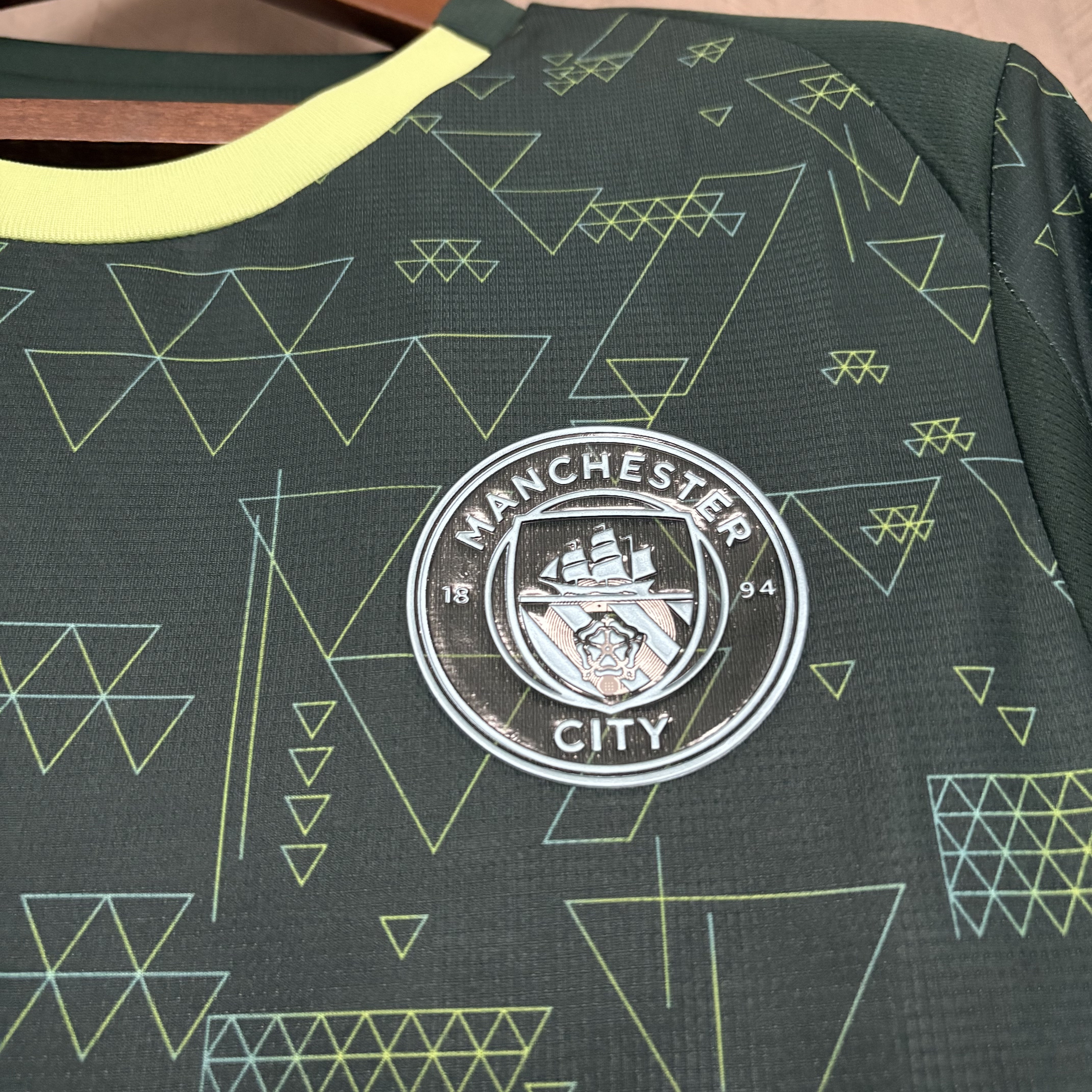 Manchester City 24/25 Fan Short Sleeve 4th Kit Jersey