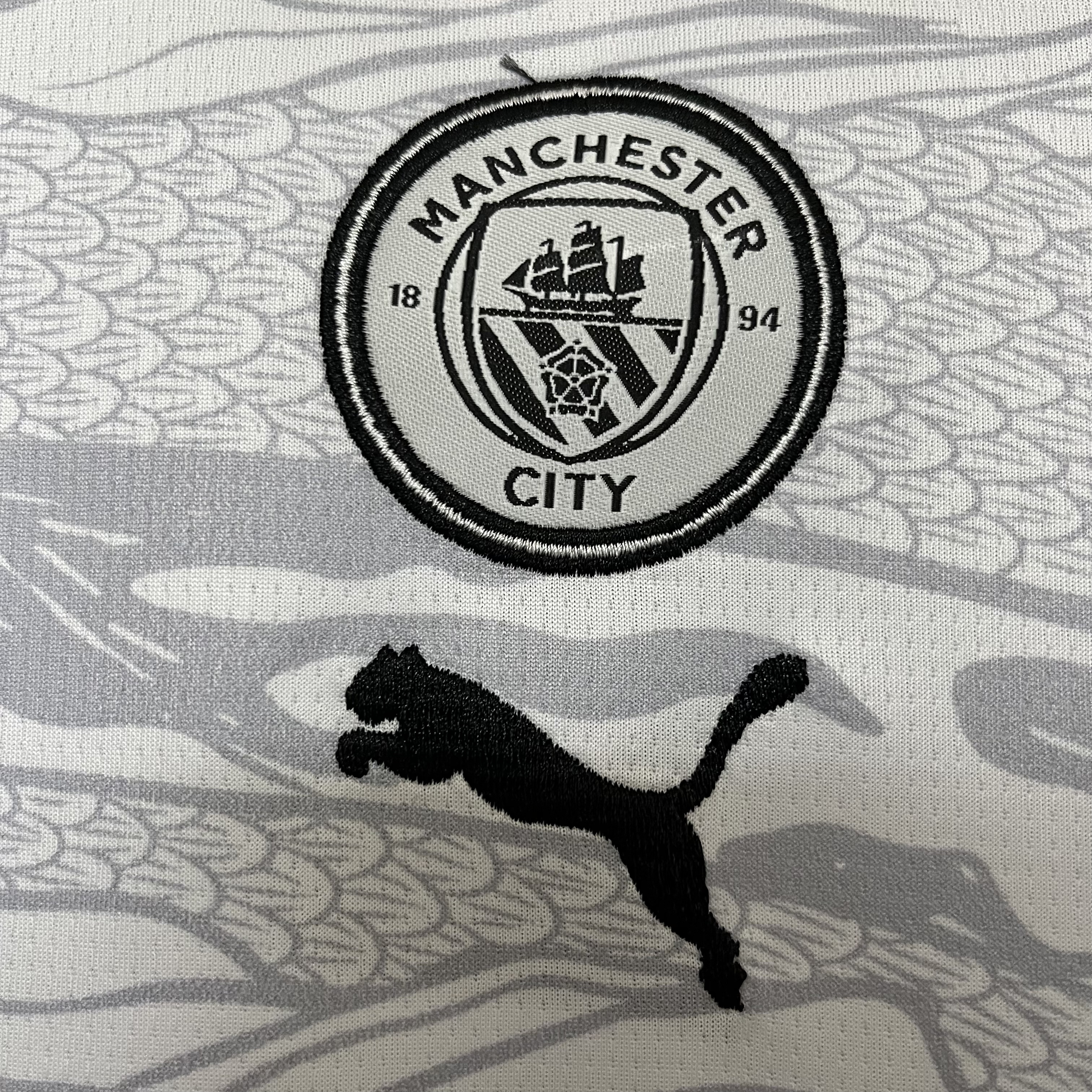 Manchester City 24/25 Kids Short Sleeve Year of the Dragon Special Edition Off-White Jersey