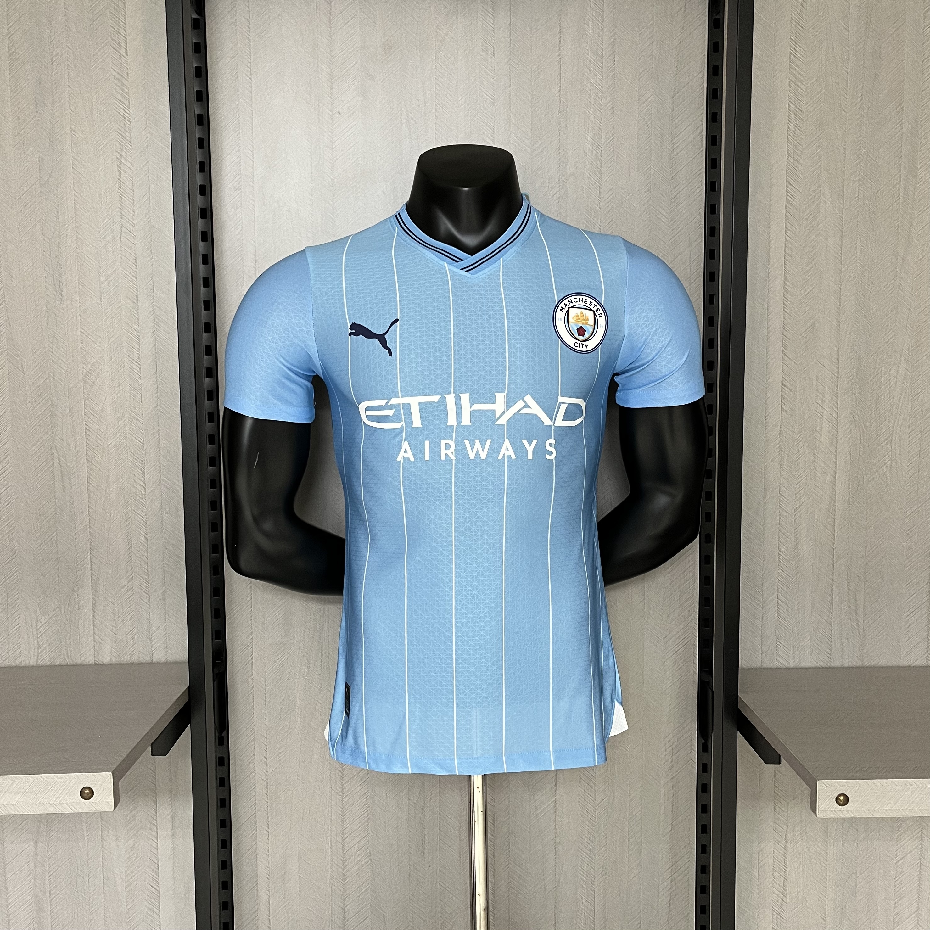 Manchester City 24/25 Player Short Sleeve Home Blue Jersey