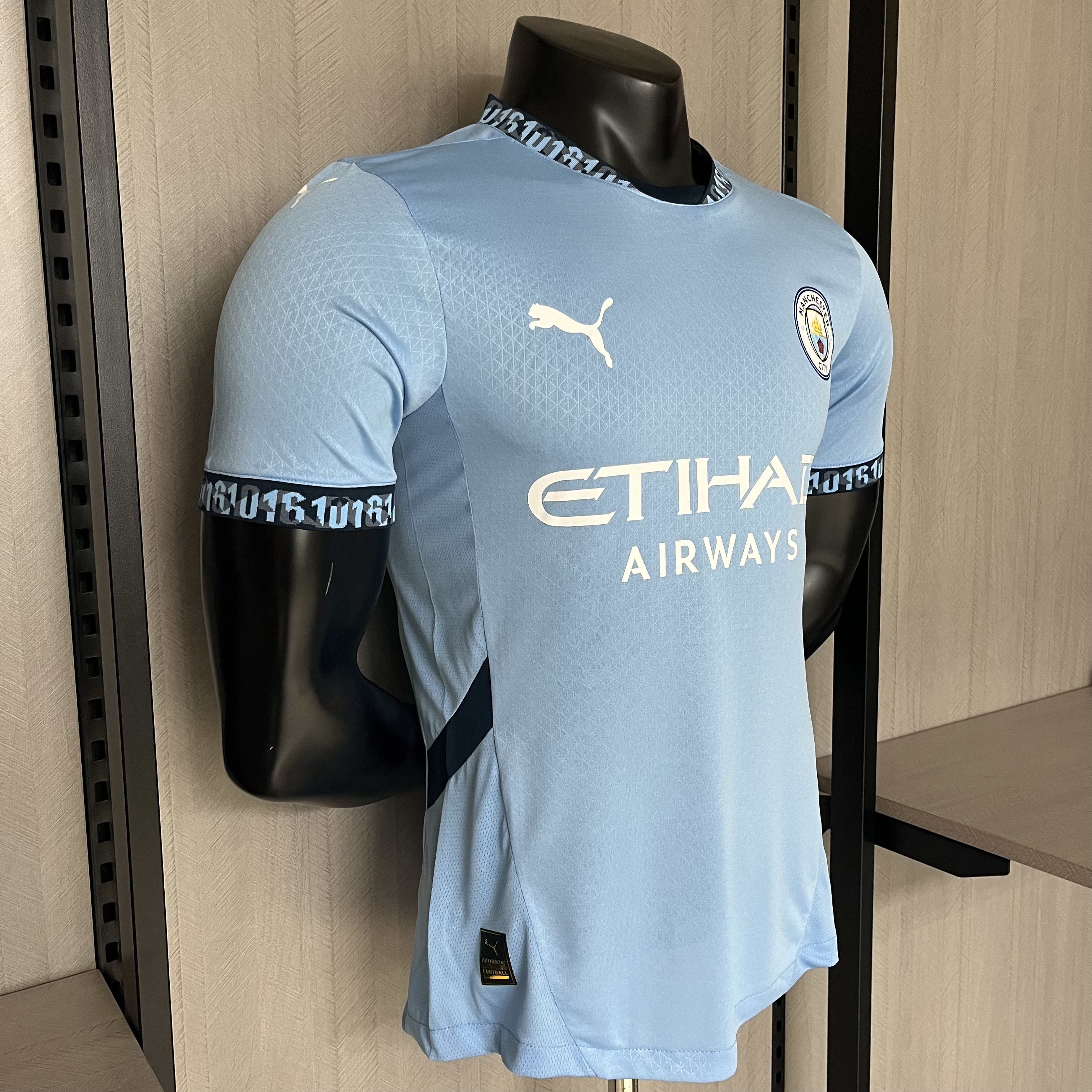 Manchester City 24/25 Player Short Sleeve Home Jersey