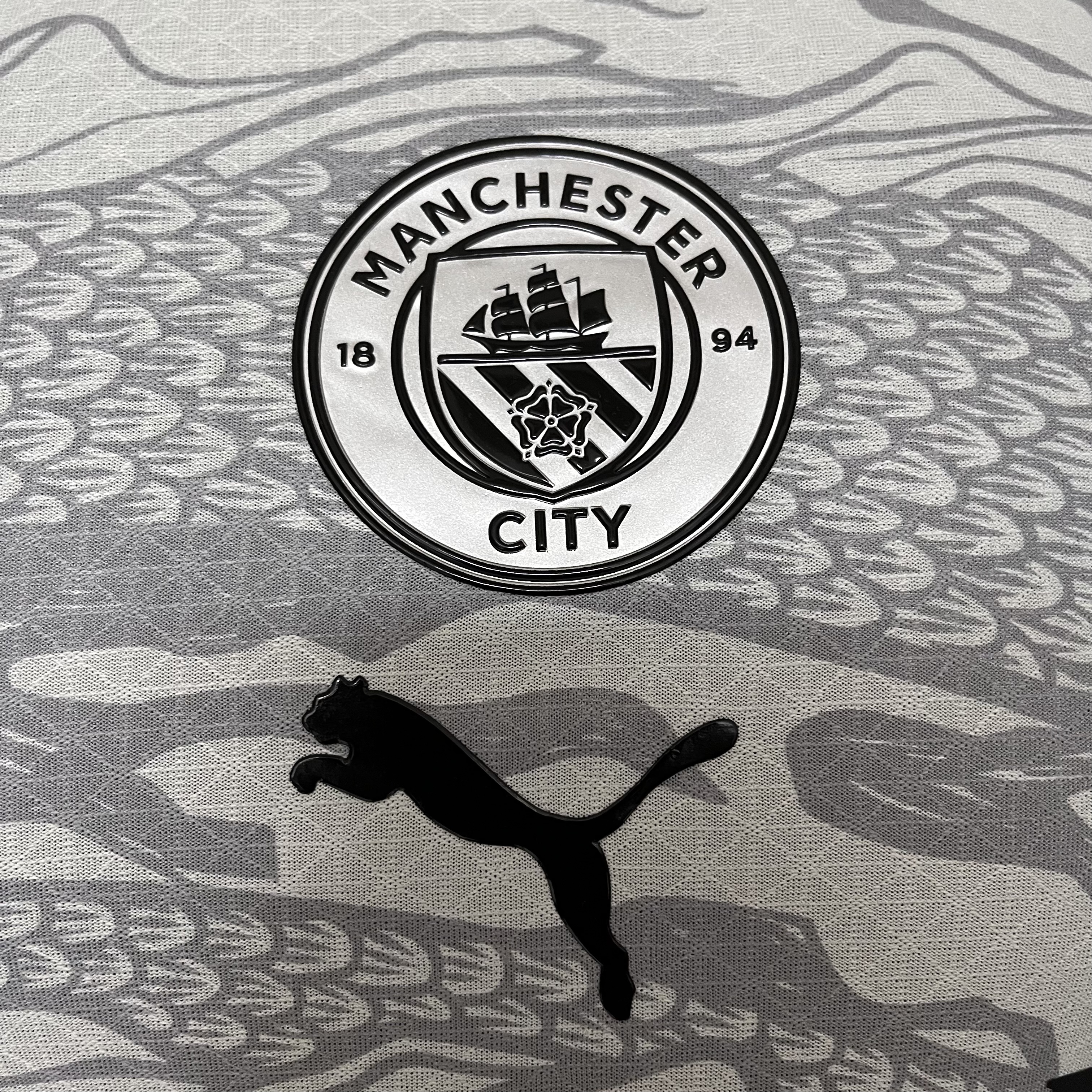 Manchester City 24/25 Player Short Sleeve Year of the Dragon Special Edition Off-White Jersey