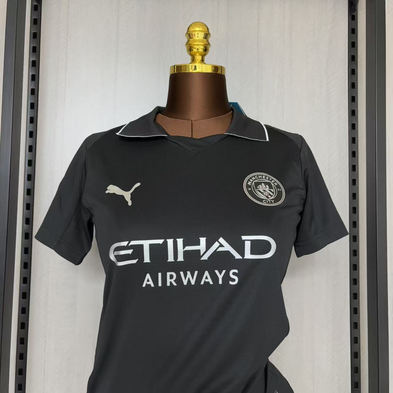 Manchester City 24/25 Women Short Sleeve Black Jersey