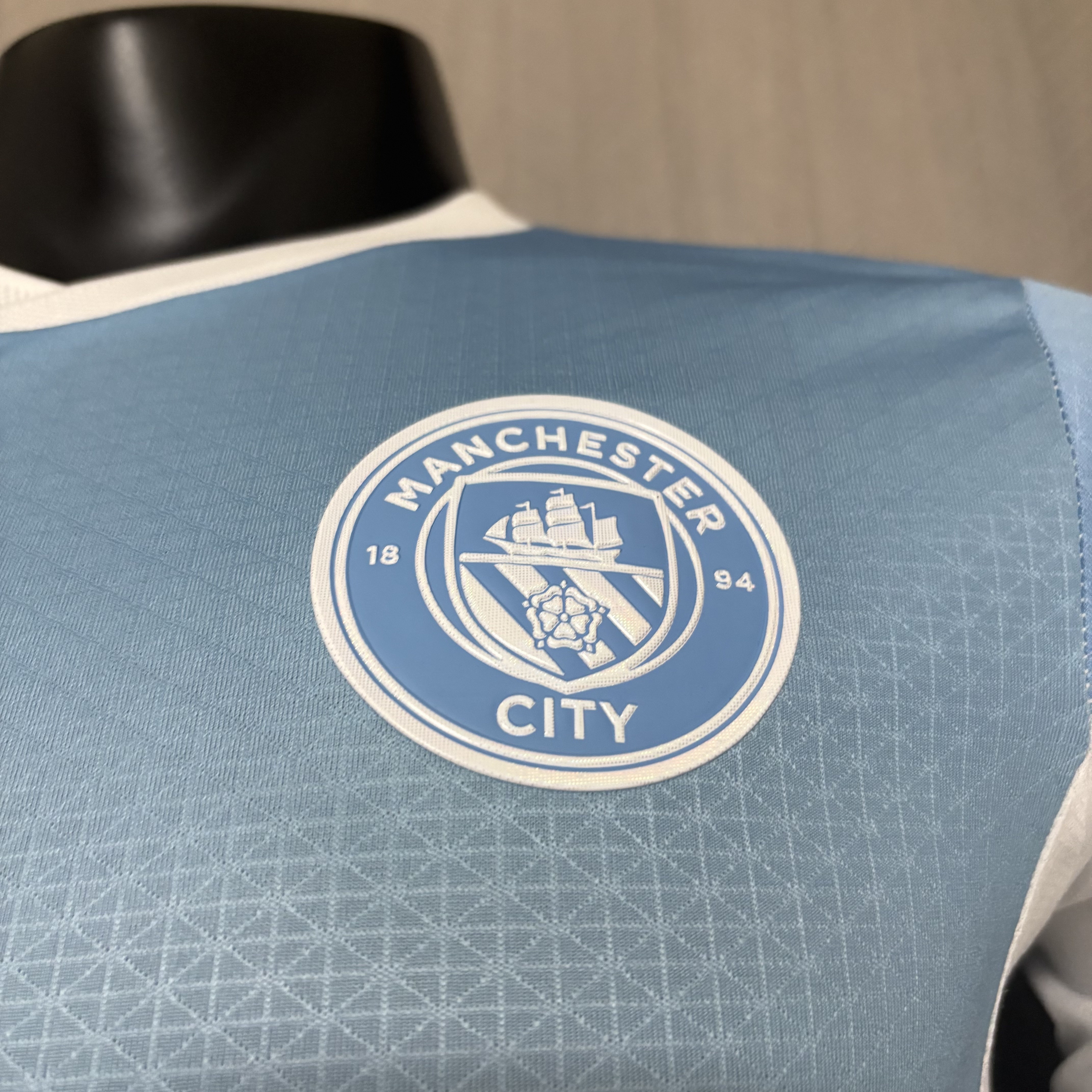 Manchester City 25/26 Player Short Sleeve Home Jersey