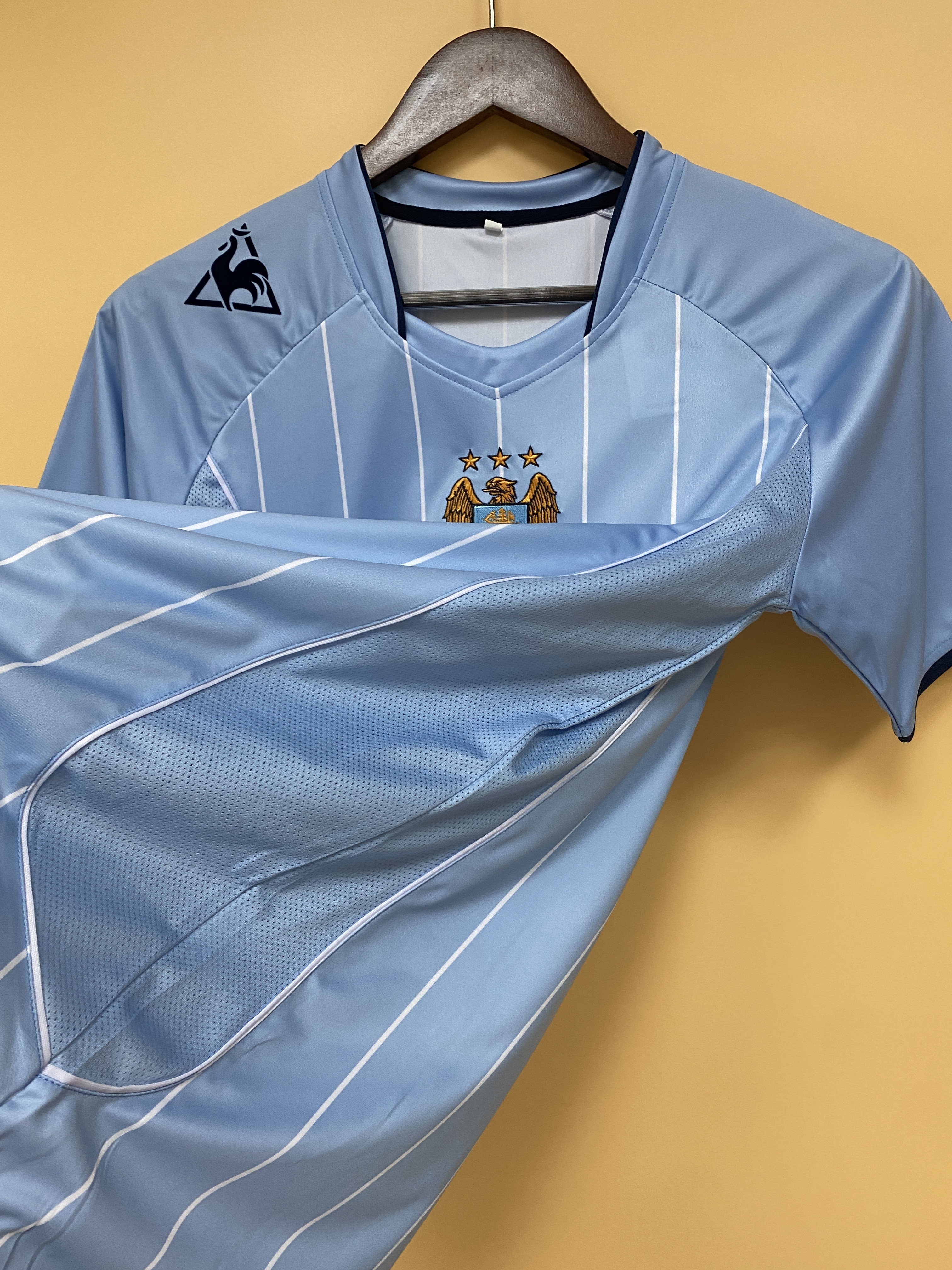 Manchester City Retro 07/08 Fan Short Sleeve Home Jersey