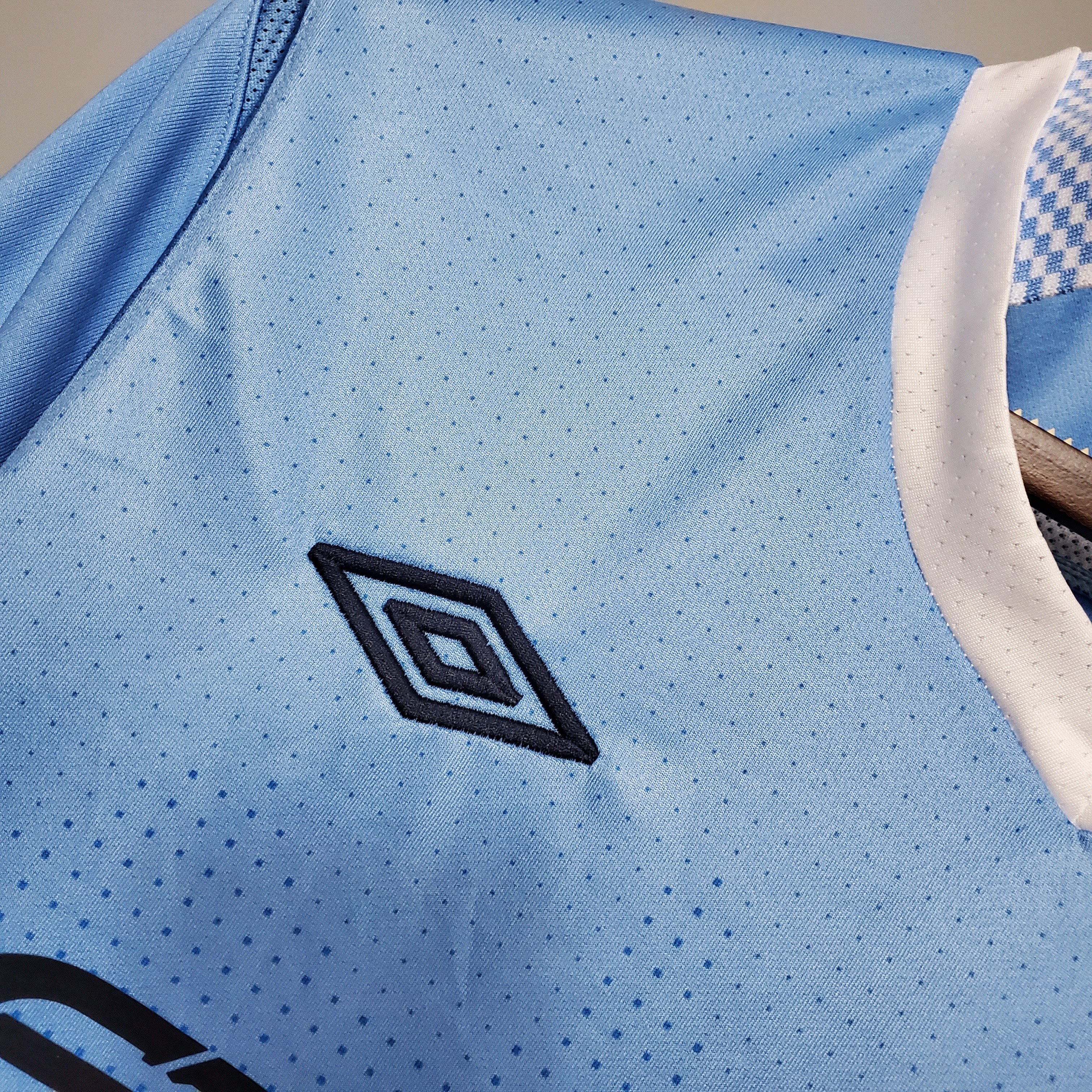 Manchester City Retro 11/12 Fan Short Sleeve Home Jersey