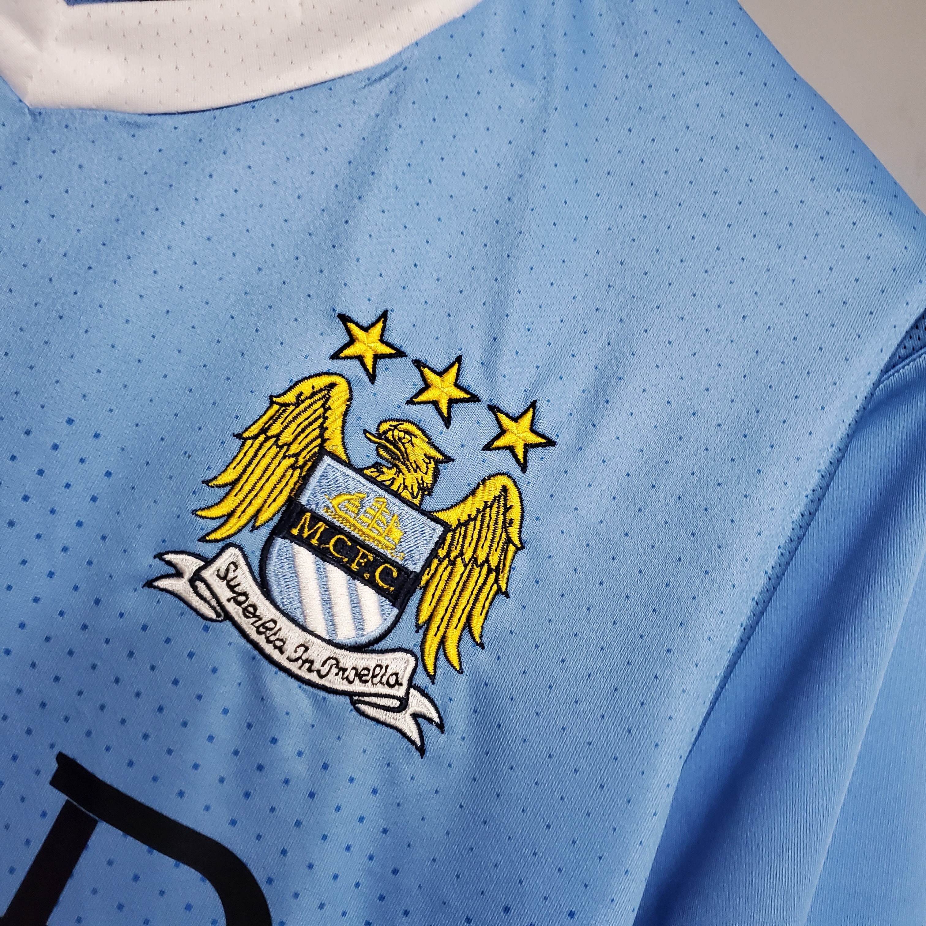 Manchester City Retro 11/12 Fan Short Sleeve Home Jersey