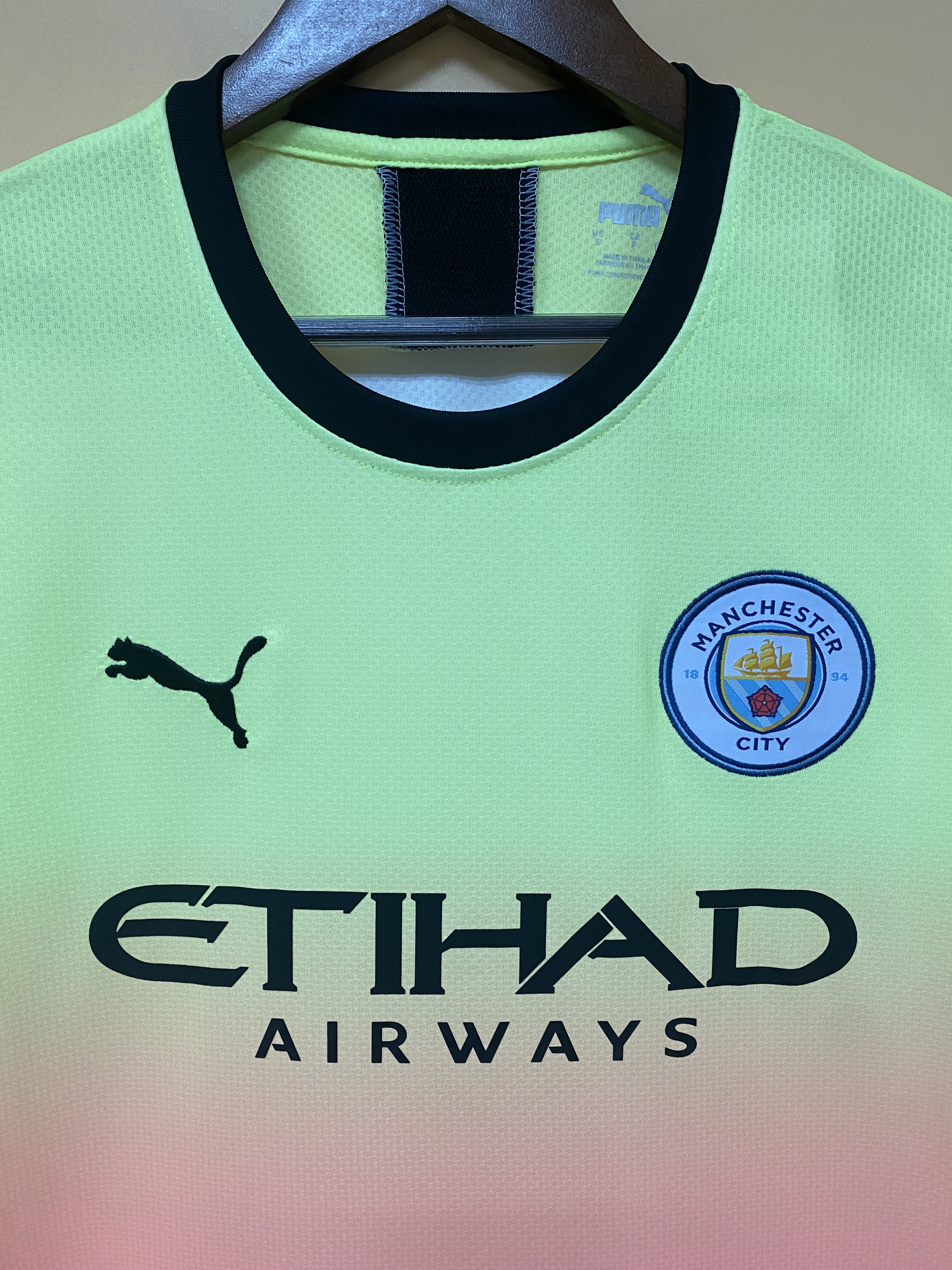Manchester City Retro 19/20 Fan Short Sleeve 2nd Away Jersey