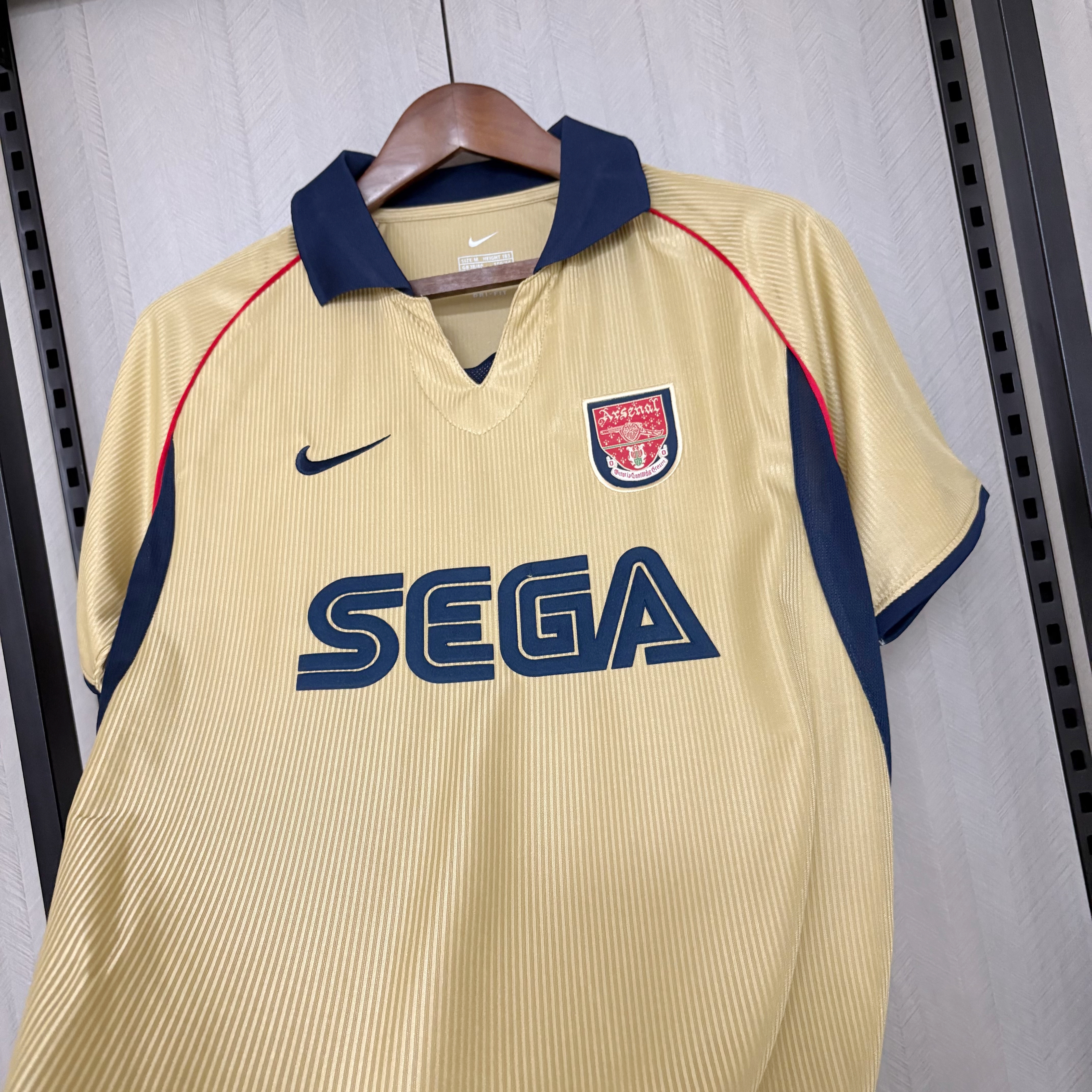 Arsenal 2001/02 Mens Retro Away Jersey
