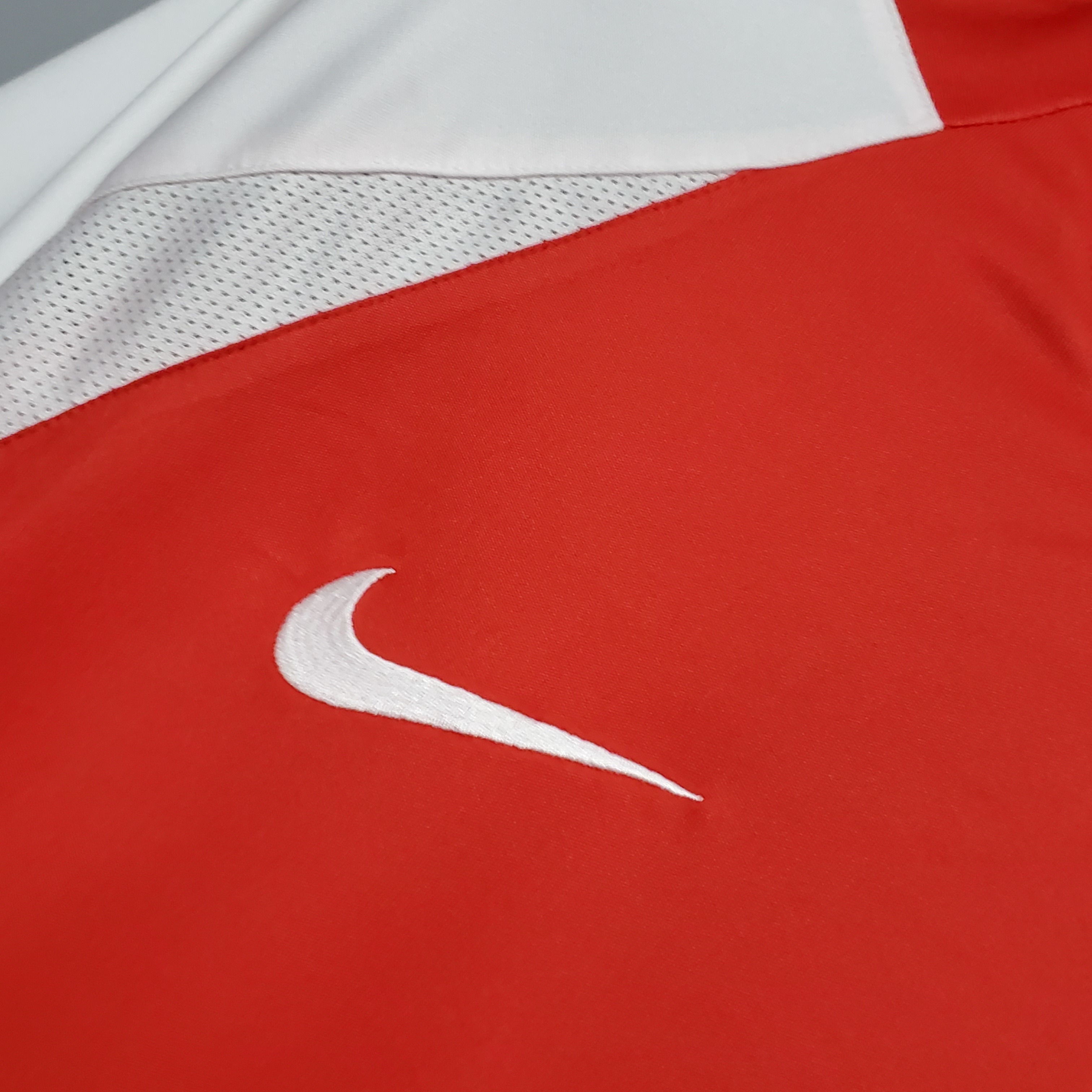 Arsenal 2002/04 Mens Retro Home Jersey