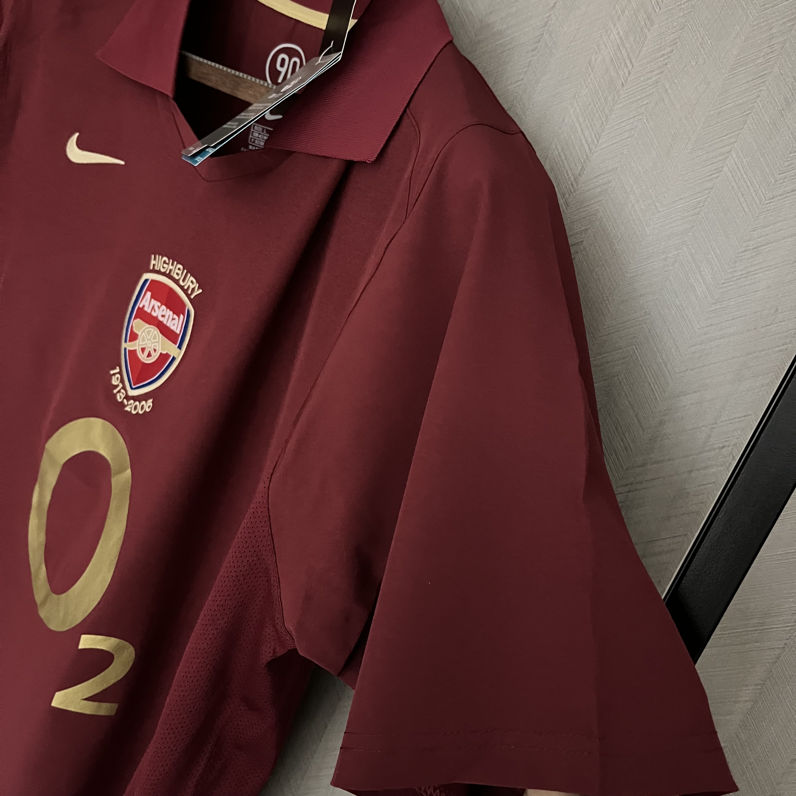 Arsenal 2005/06 Mens Retro Home Jersey