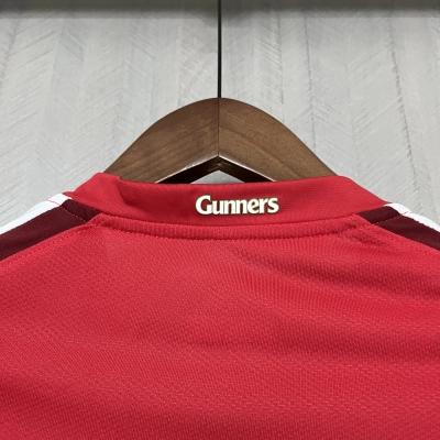 Arsenal 2008/10 Mens Retro Home Jersey 02