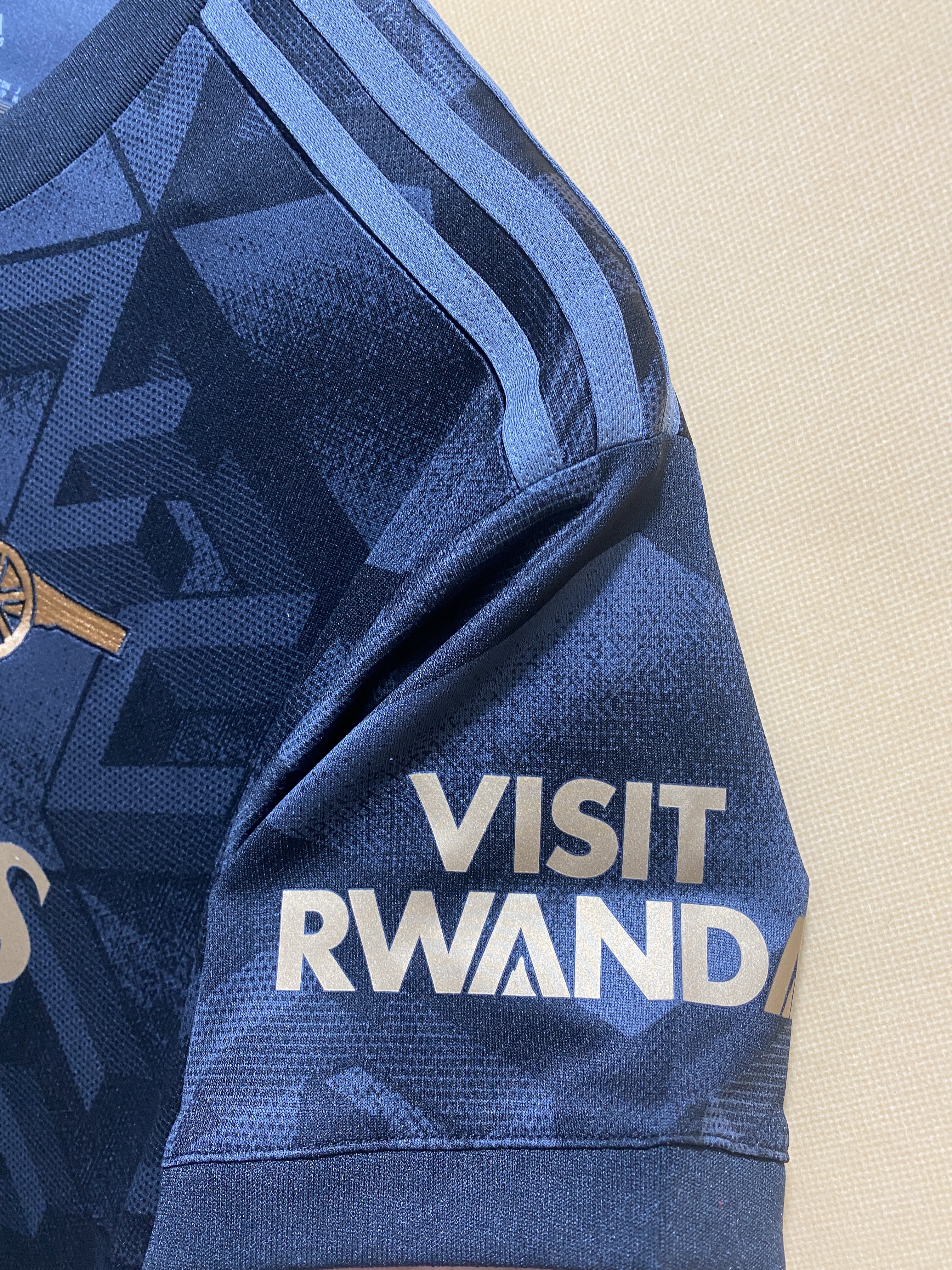 Arsenal 2022/23 Mens Away Jersey