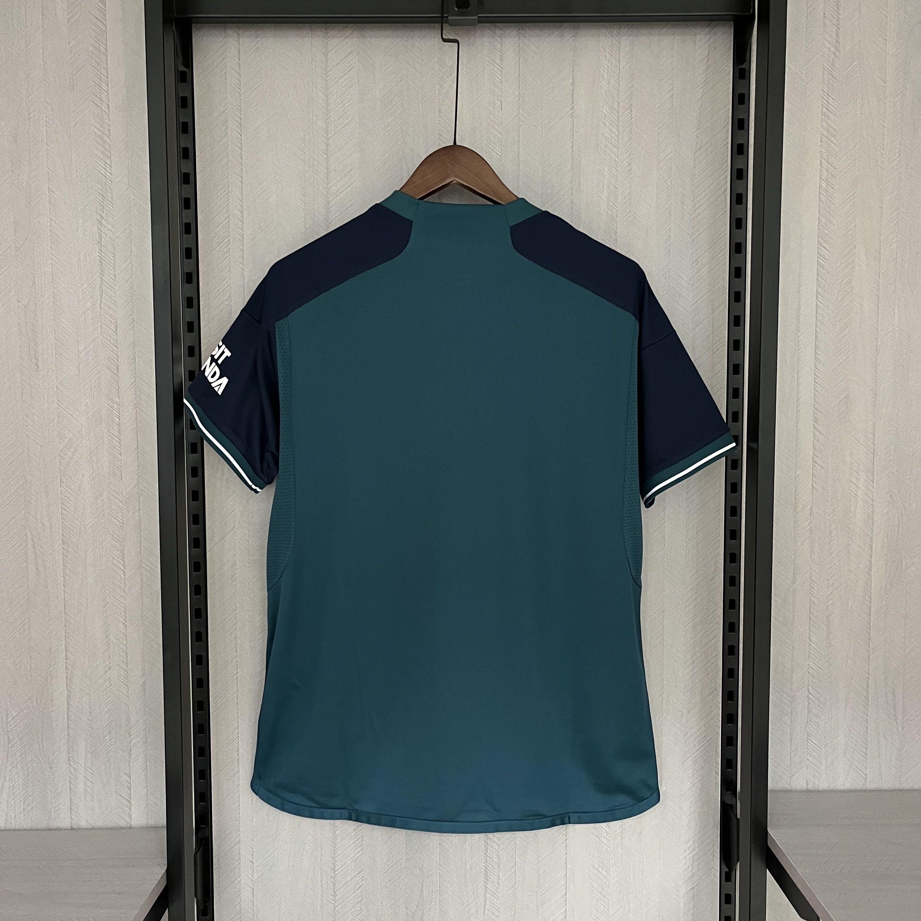 Arsenal 2023/24 Mens Away Design 2 Jersey