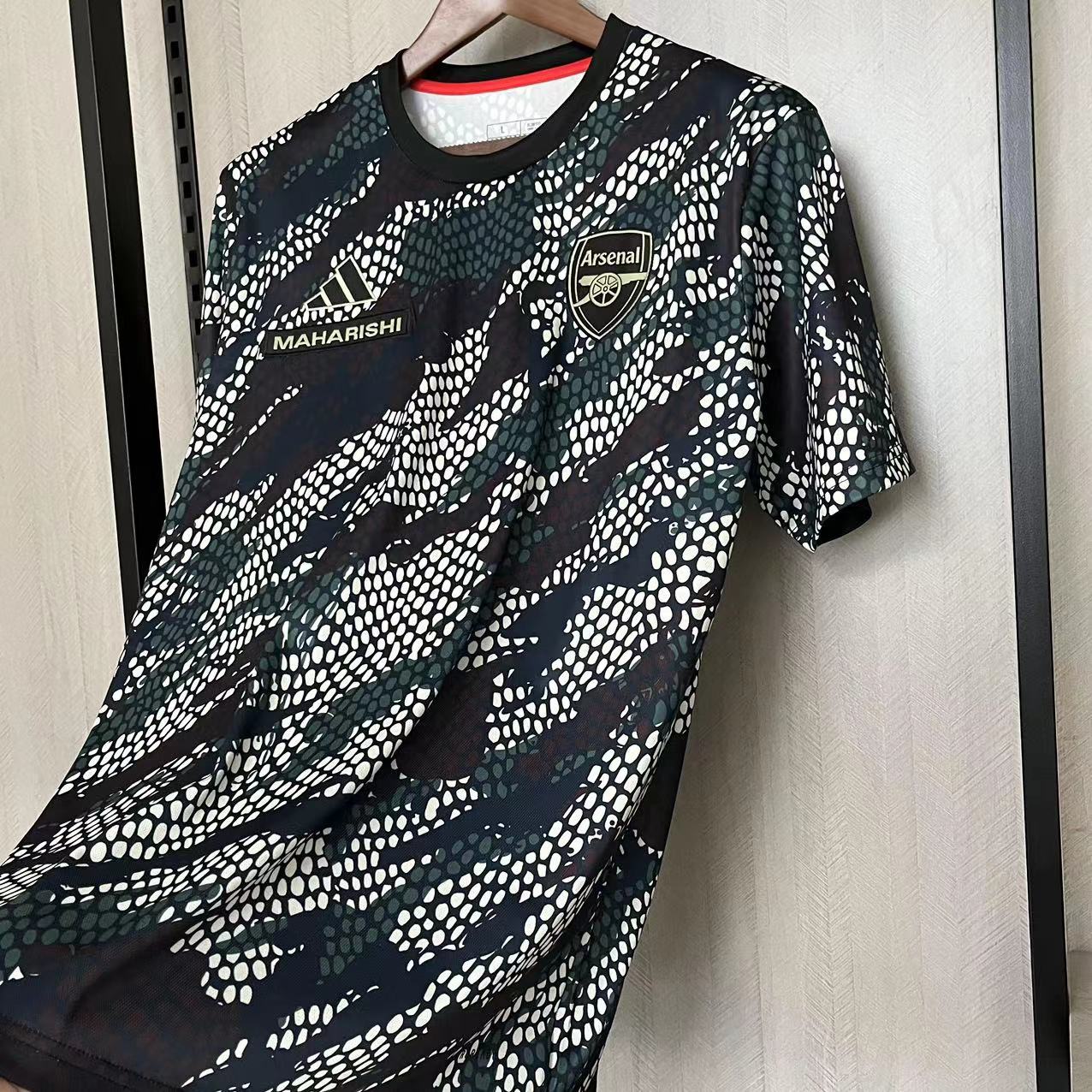 Arsenal 2023/24 Mens Pre-Match Training Suit