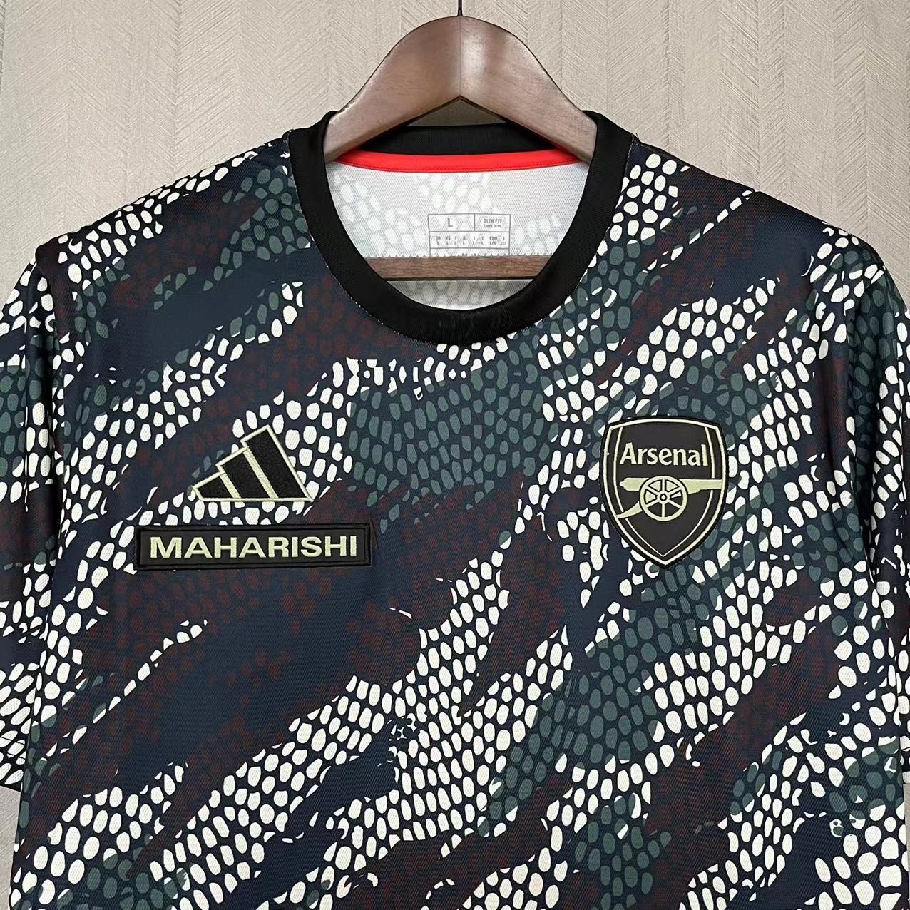 Arsenal 2023/24 Mens Pre-Match Training Suit