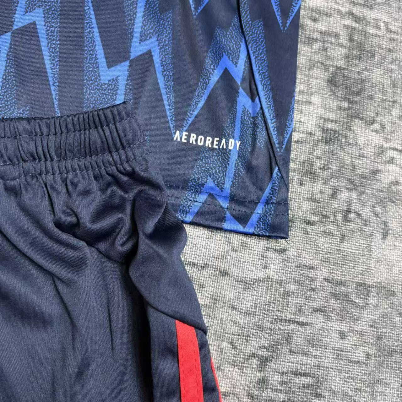 Arsenal 2025/26 Kids Away Kit