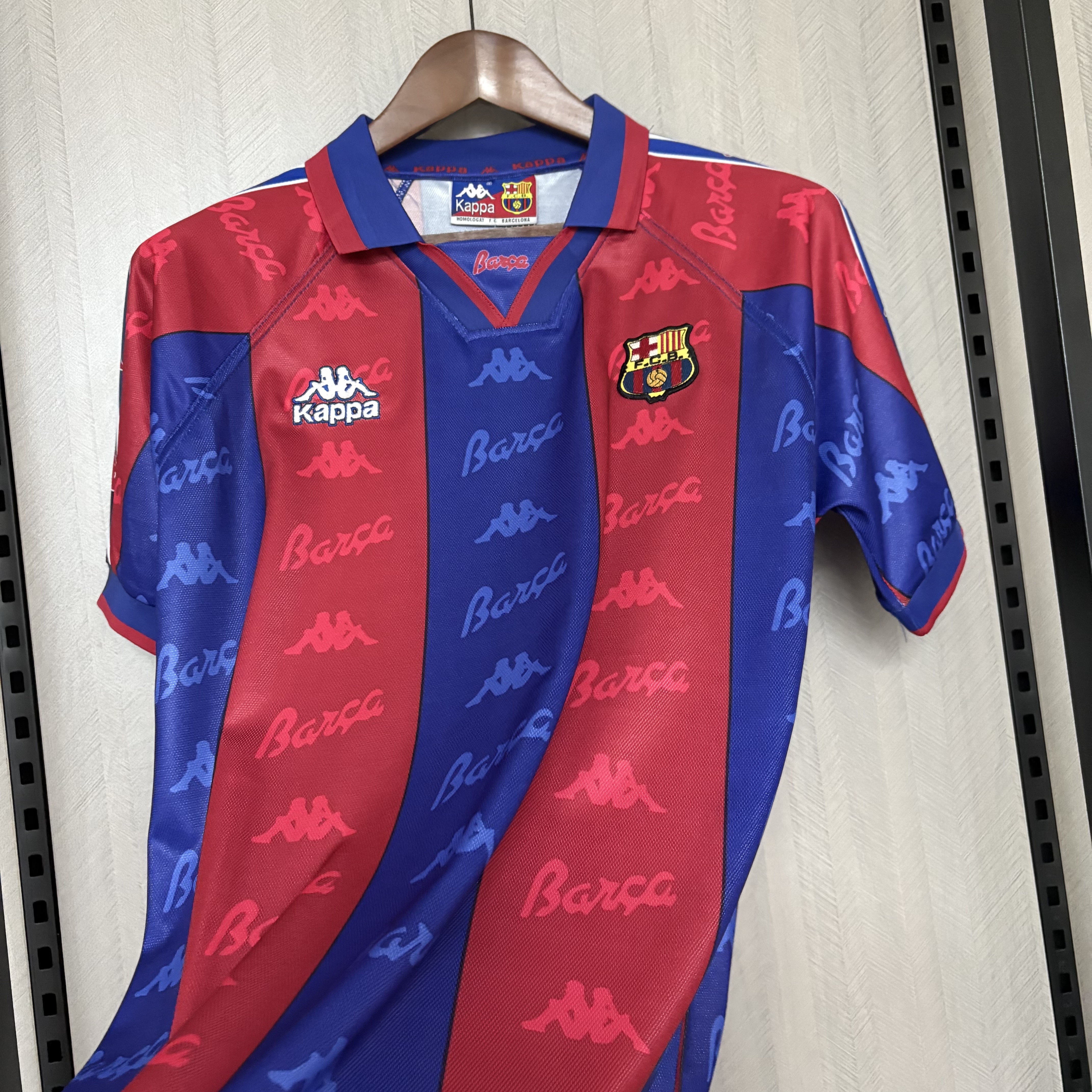 Barcelona 1995/97 Men's Retro Home Jersey
