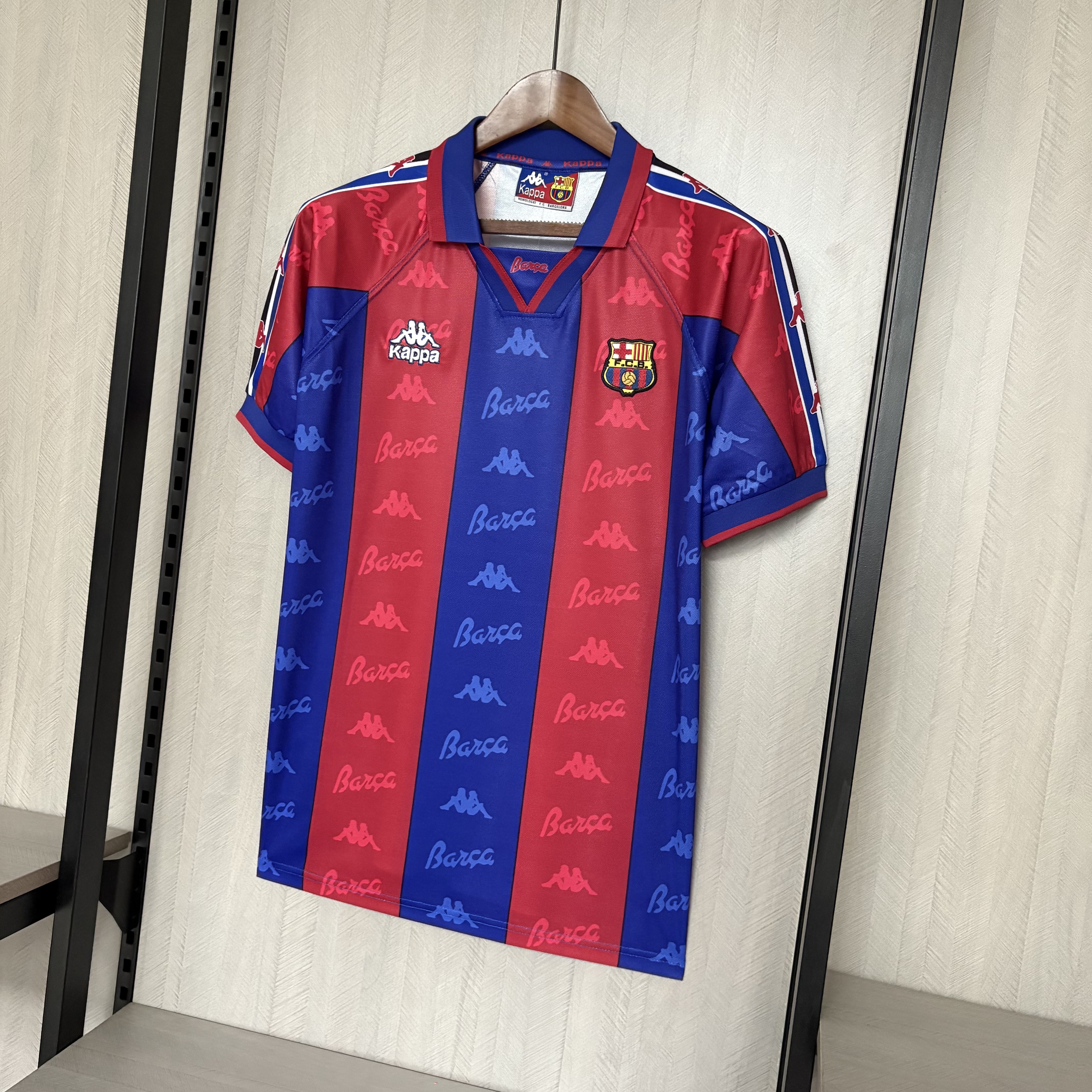 Barcelona 1995/97 Men's Retro Home Jersey