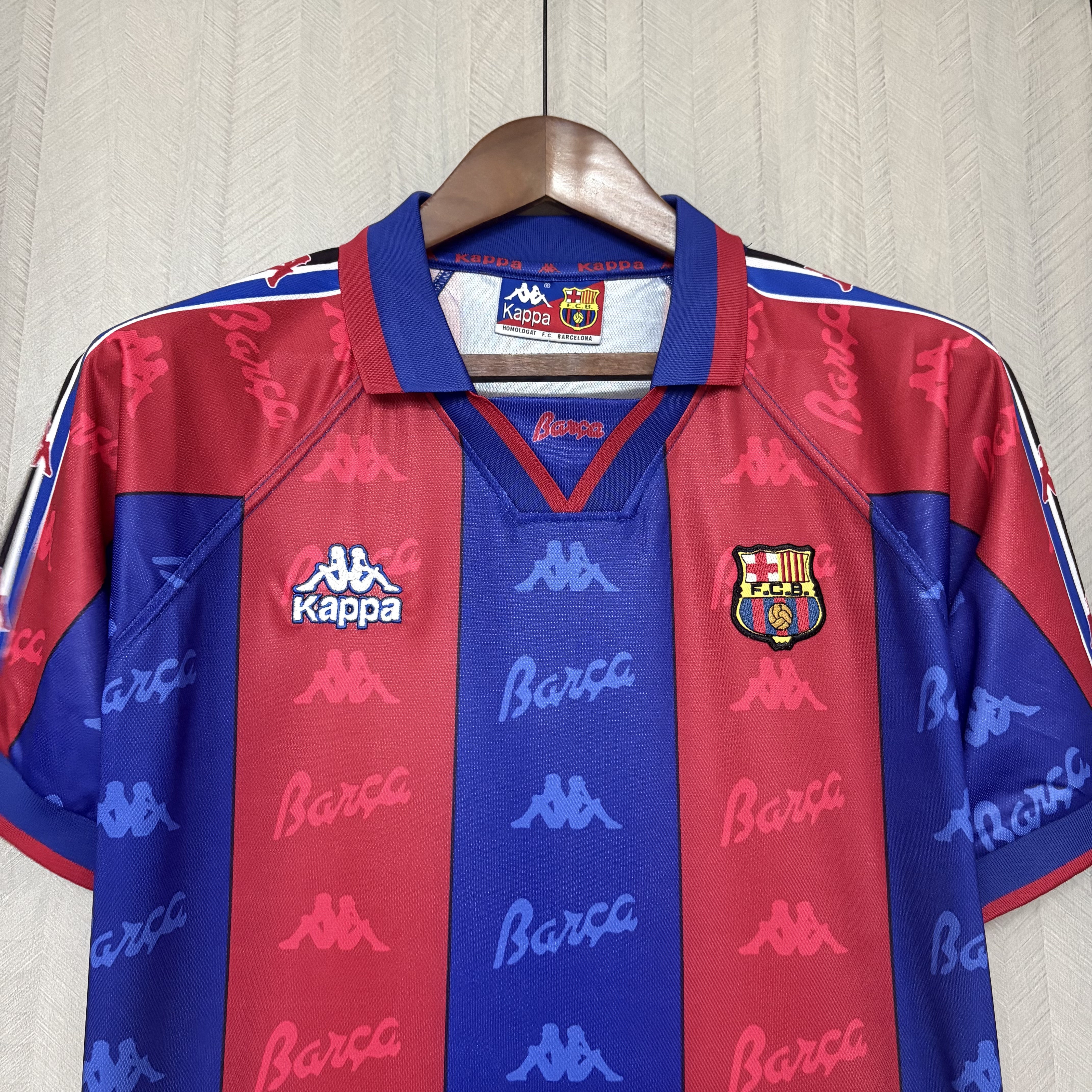 Barcelona 1995/97 Men's Retro Home Jersey