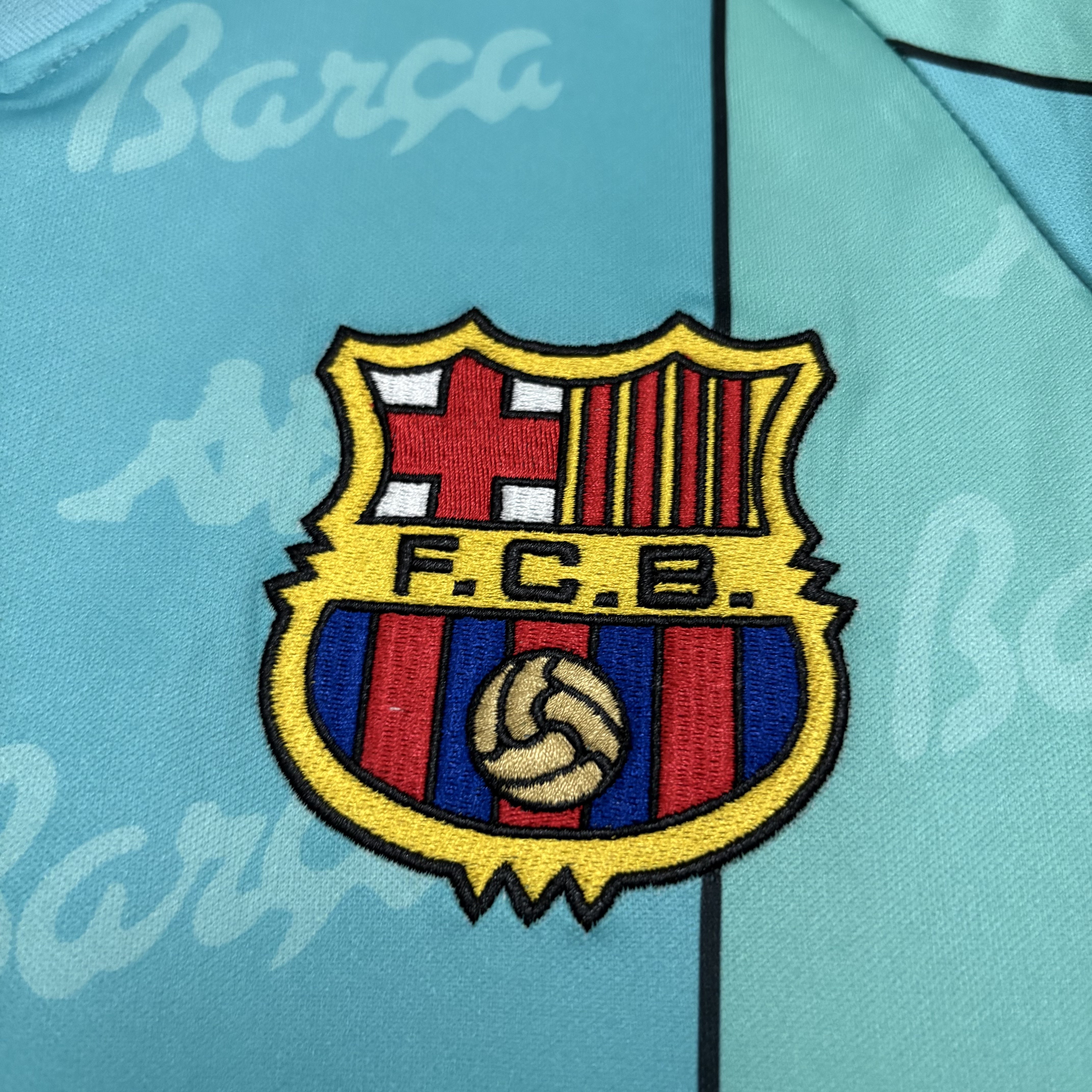Barcelona 1995/97 Men's Retro Long Sleeve Away Jersey