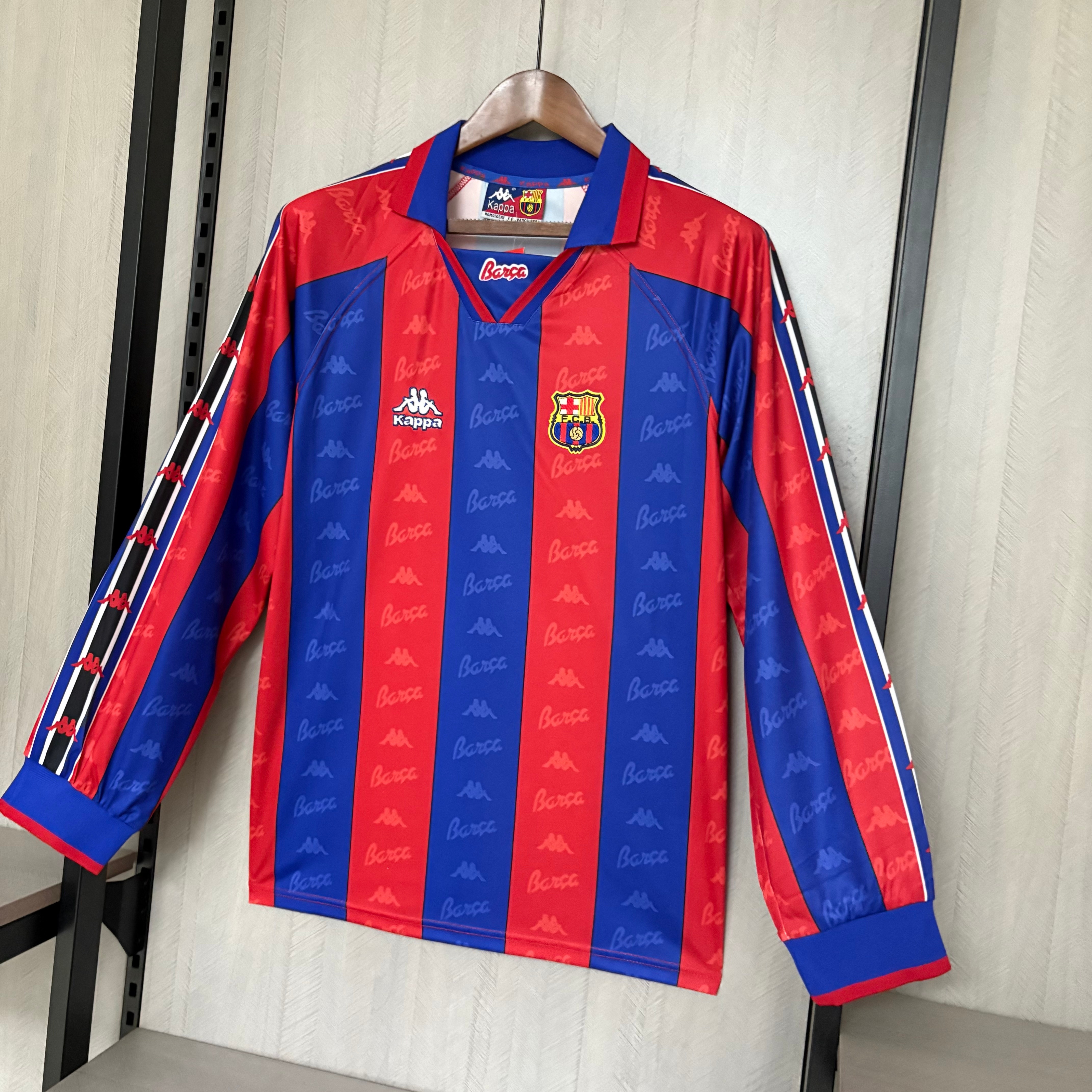 Barcelona 1995/97 Men's Retro Long Sleeve Home Jersey