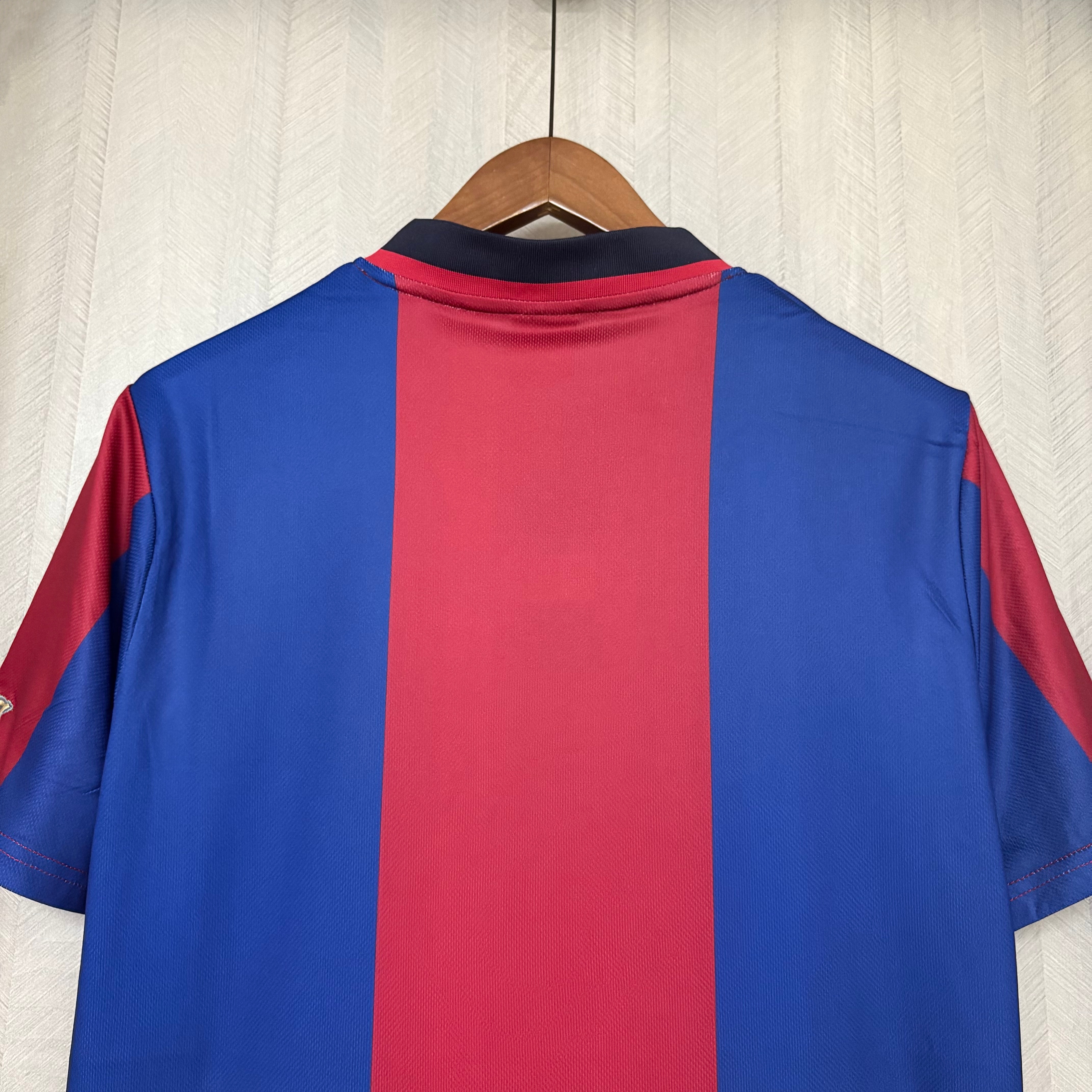 Barcelona 1998/99 Men's Retro Home Jersey